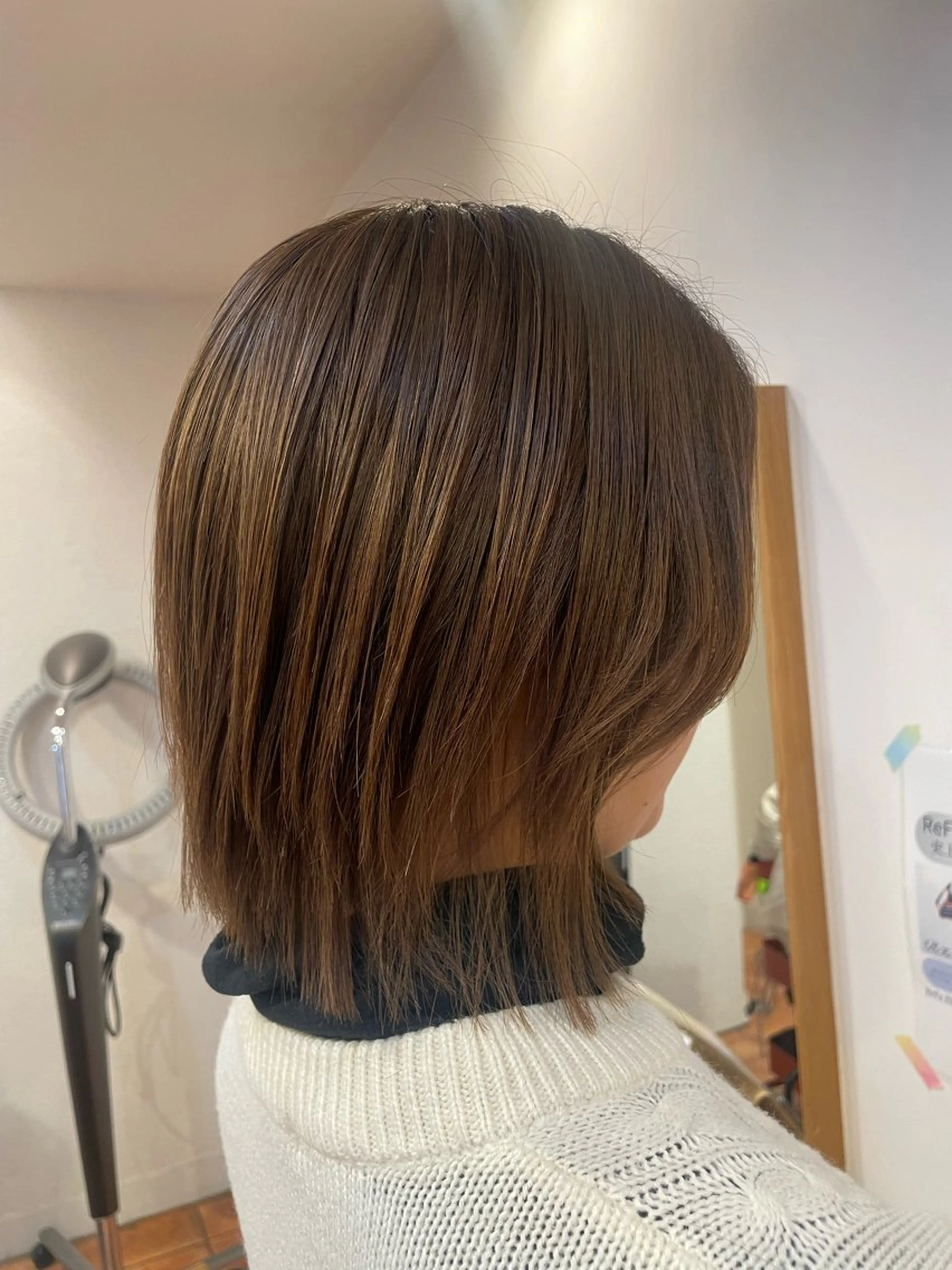 ミディアム レイヤーカット ウルフカット ウルフレイヤー 坂元 心愛のヘアスタイル