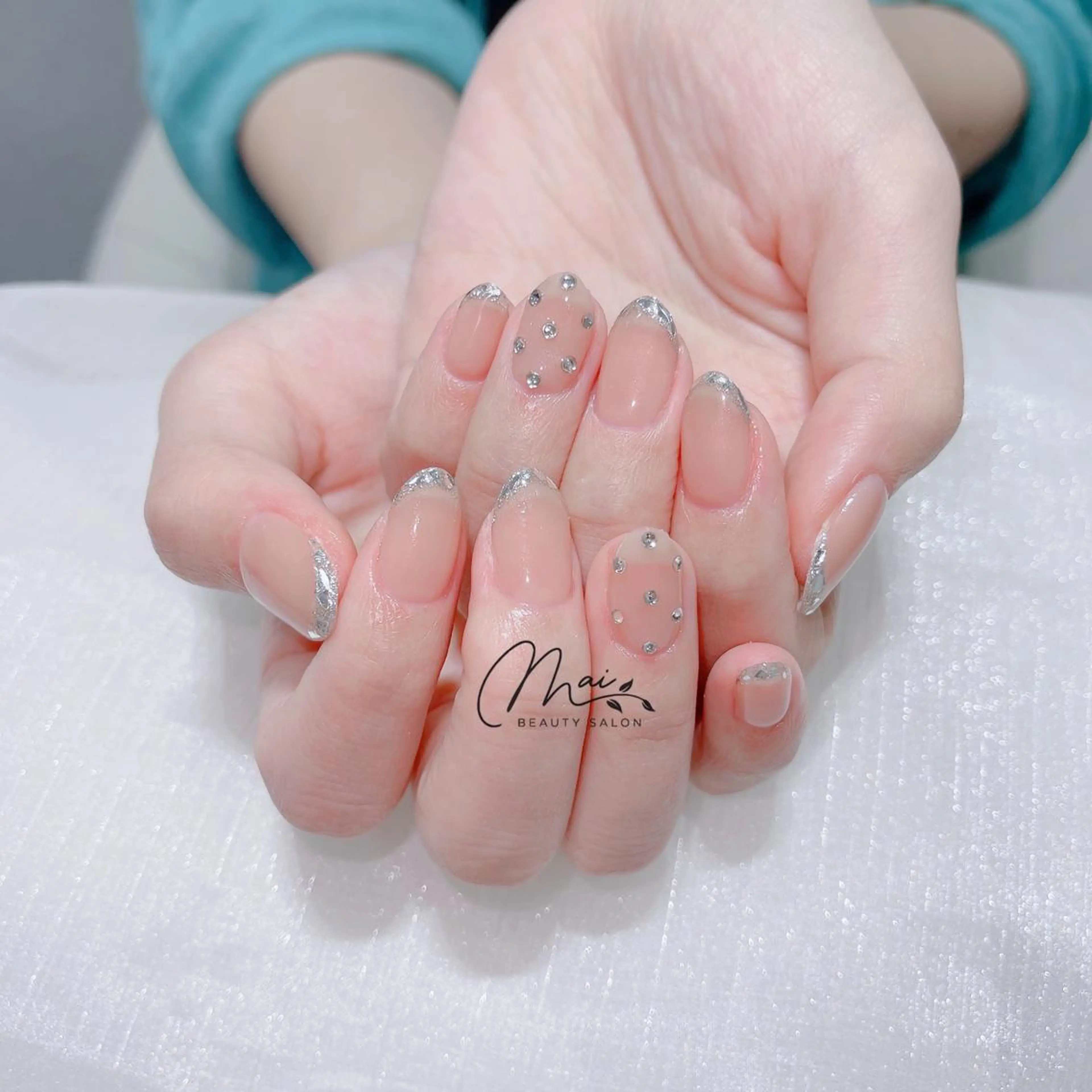 ネイル オーロラネイル チークネイル 長さ出し フラッシュネイル フットネイル MaiBeauty マイ マイのネイルデザイン