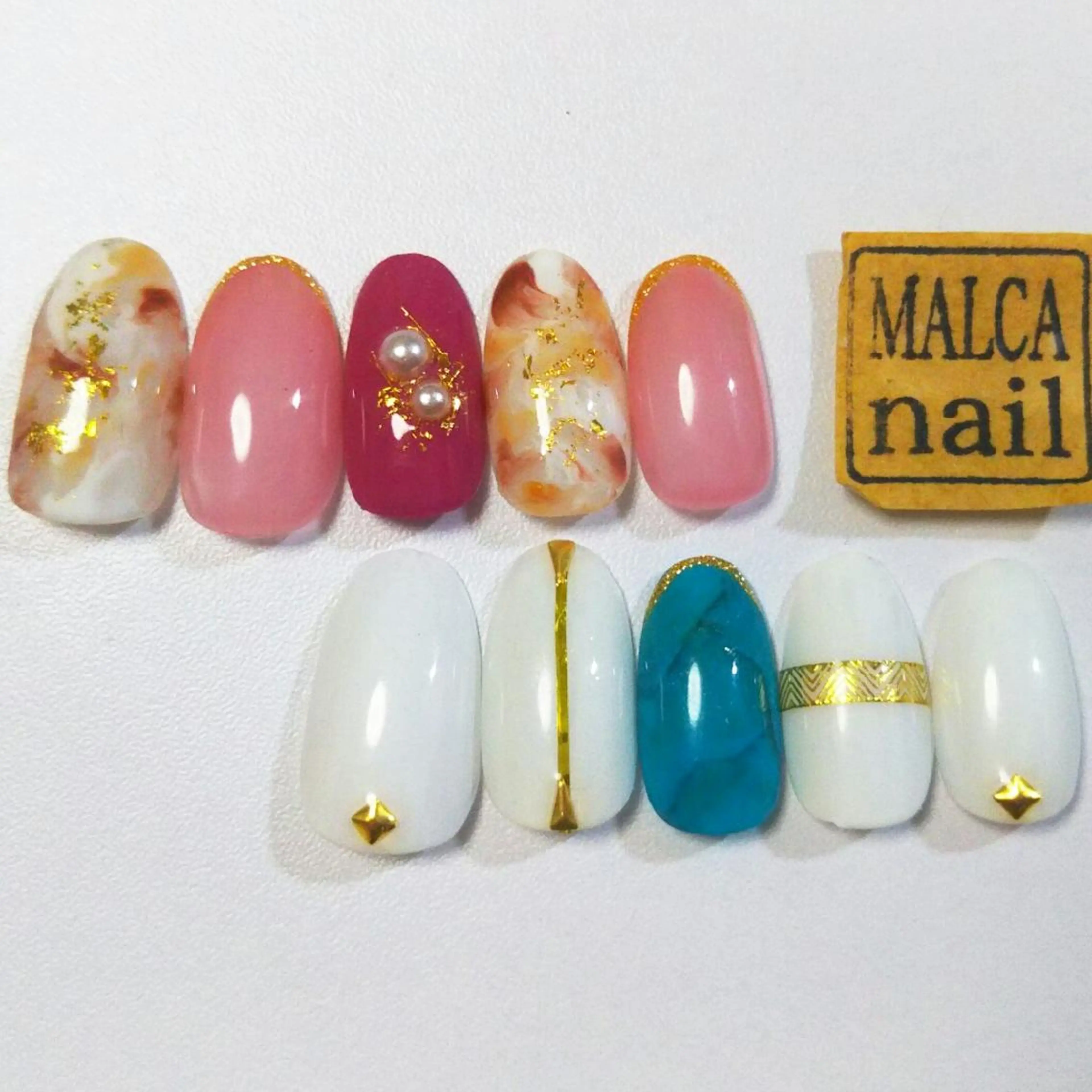 ネイル MALCAnail(マルカネイル)所属・荒木 莉奈のネイルデザイン