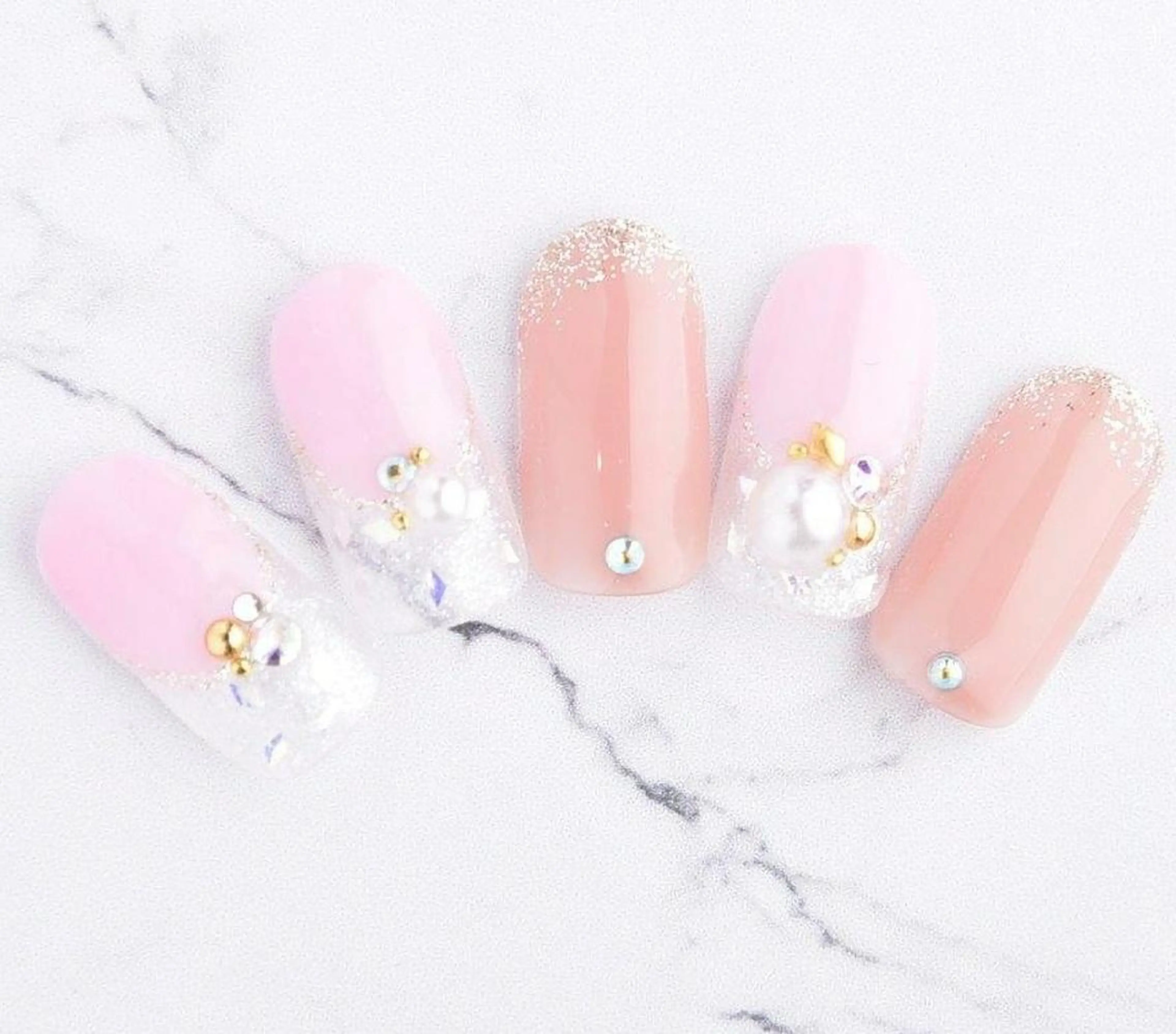 ネイル みー shakushiroのネイルデザイン