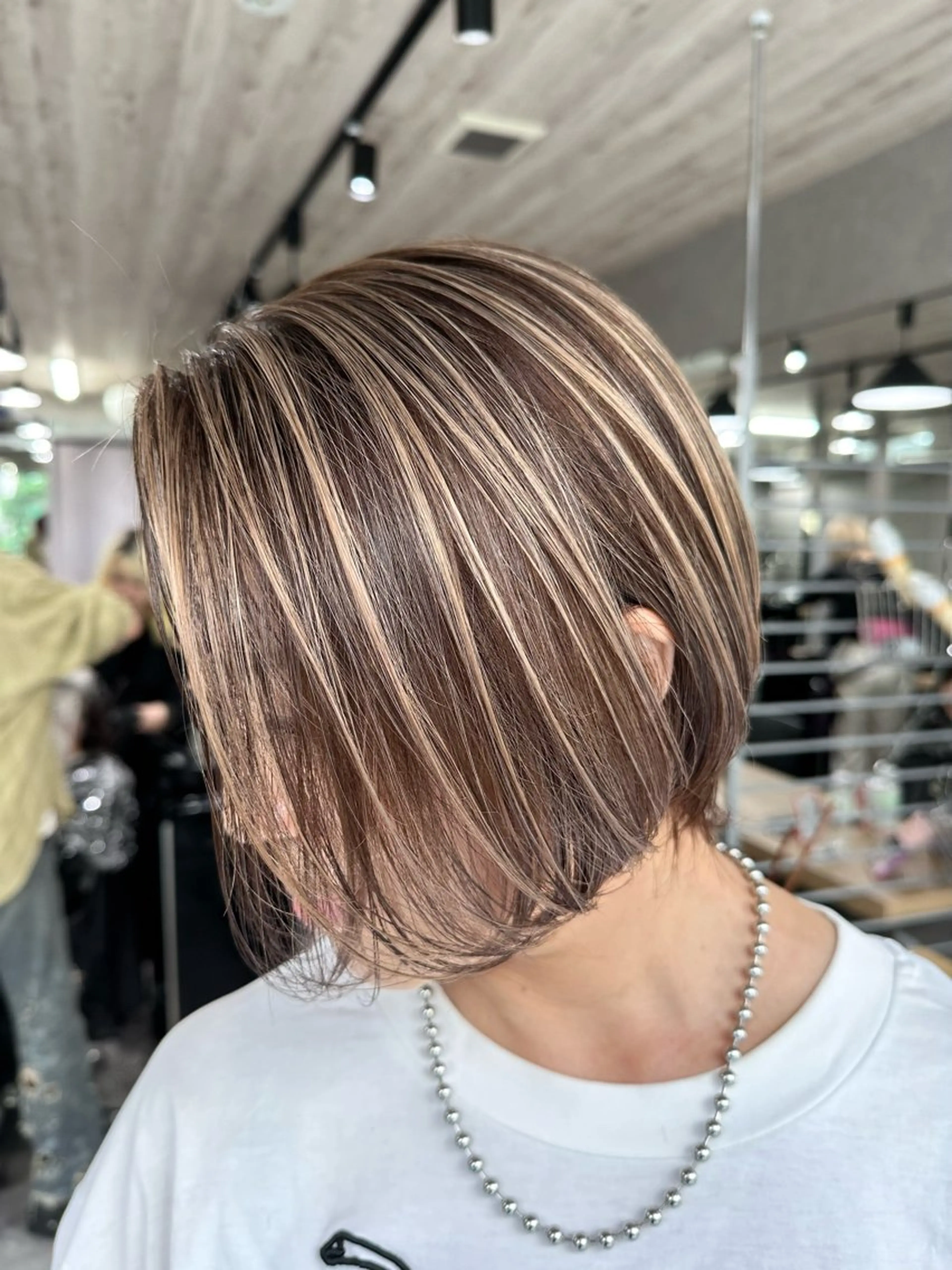 ショート カラー りょうへい/ 全頭ブリーチ/渋谷のヘアスタイル