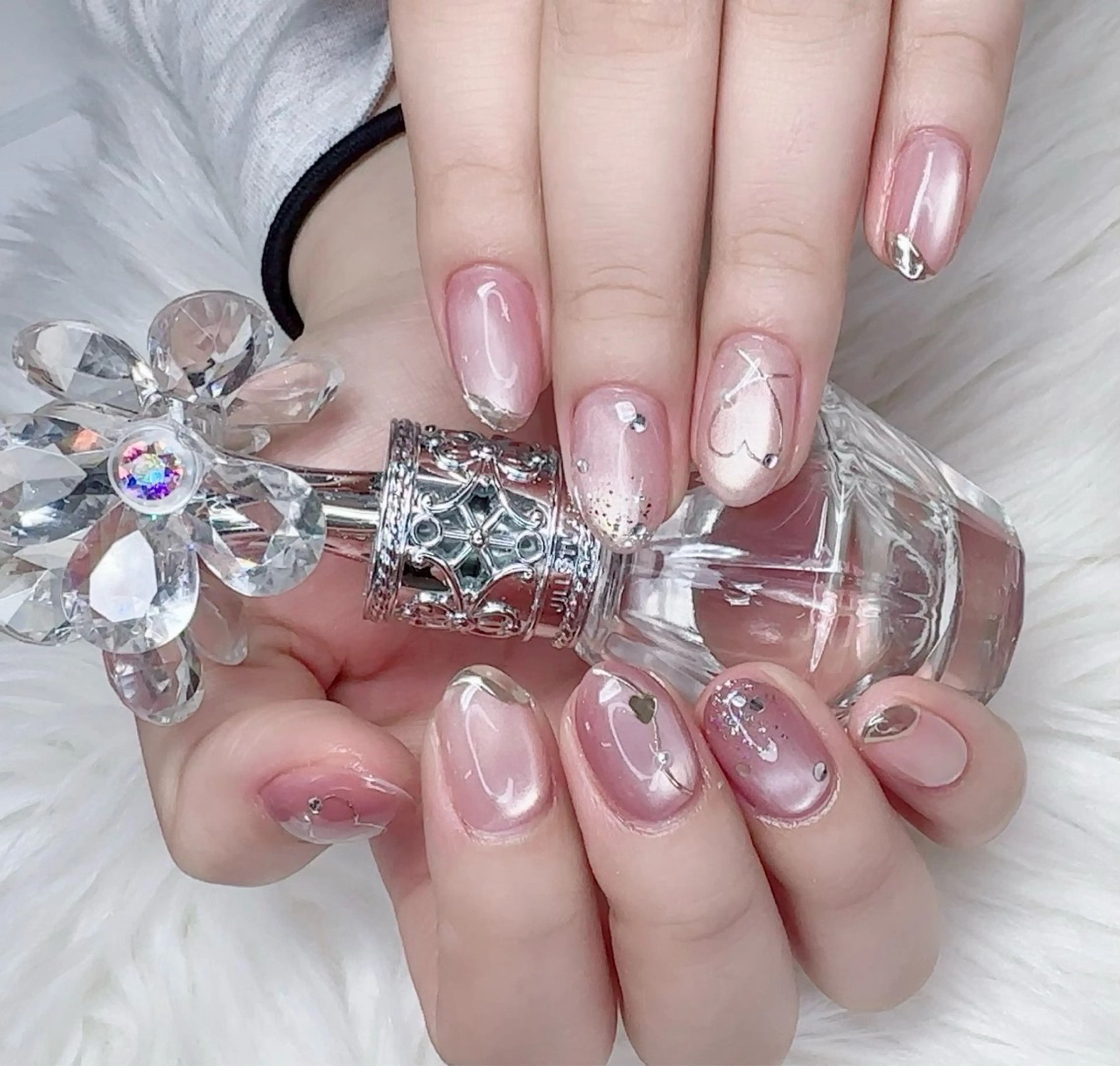 ネイル ハンドネイル フットネイル ハンドケア R salonのネイルデザイン