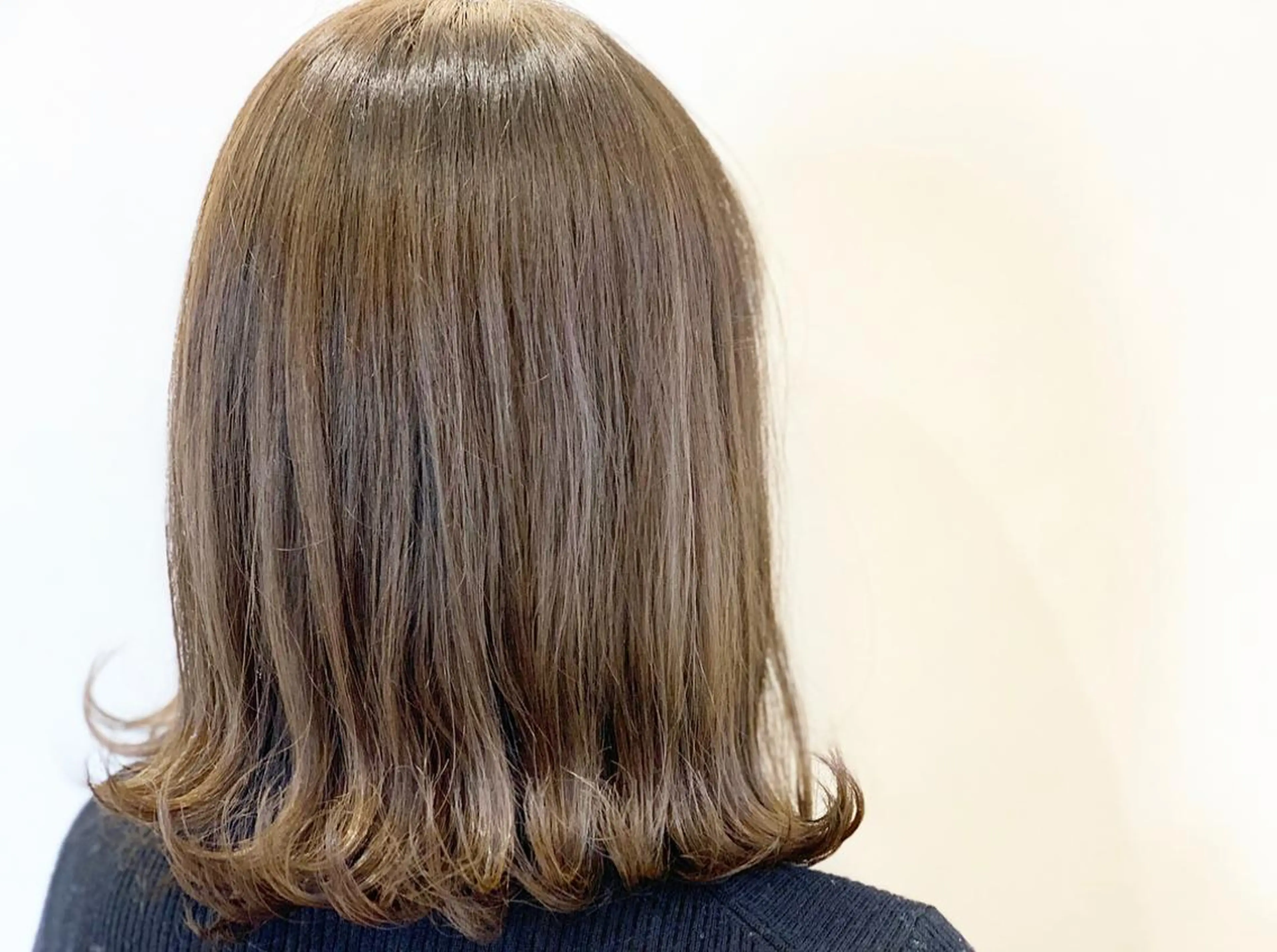 ロング カラー ヘアカラー トリートメント あべ ゆうかのヘアスタイル