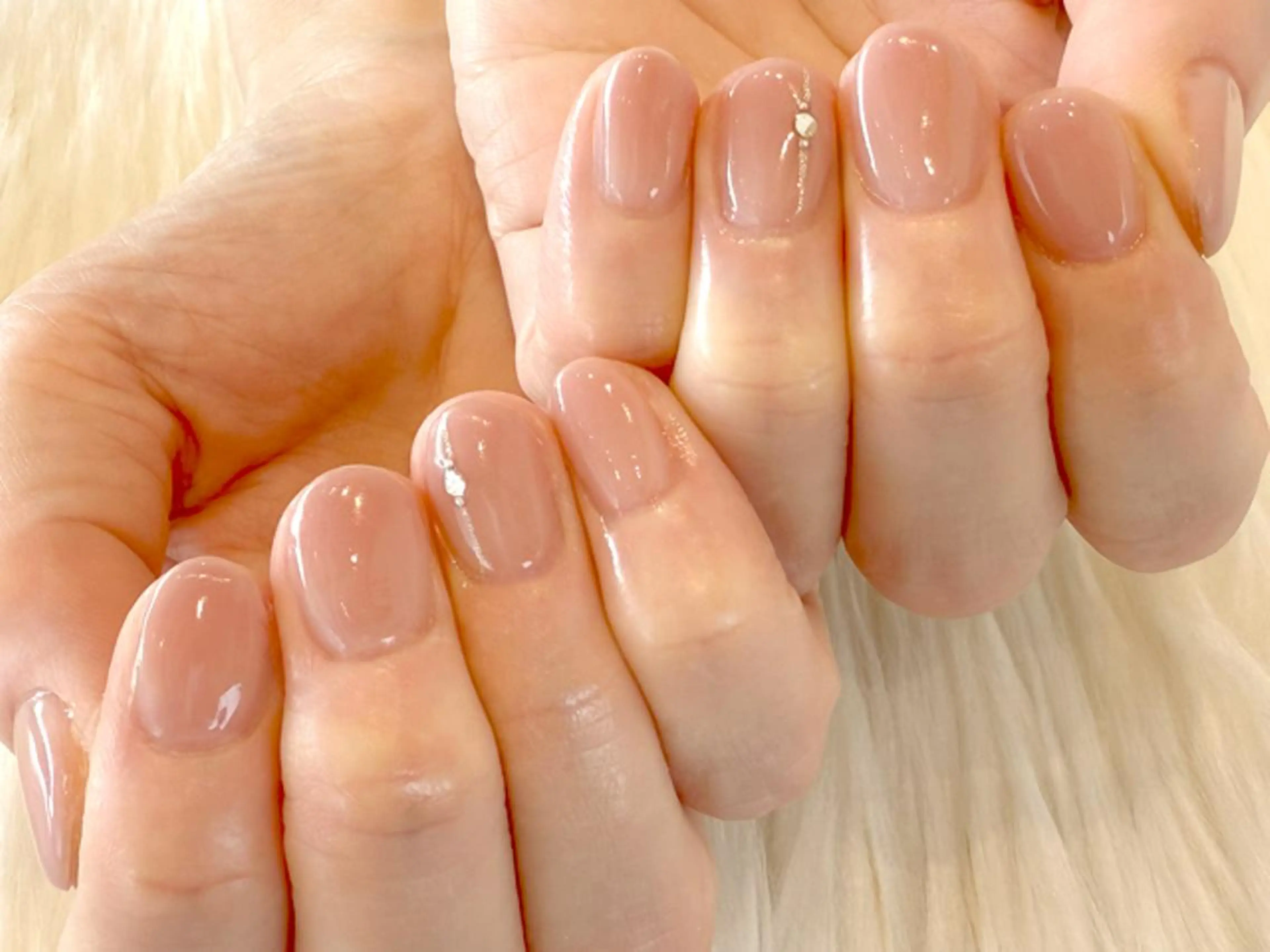 ネイル ハンドネイル Miku. Nのネイルデザイン