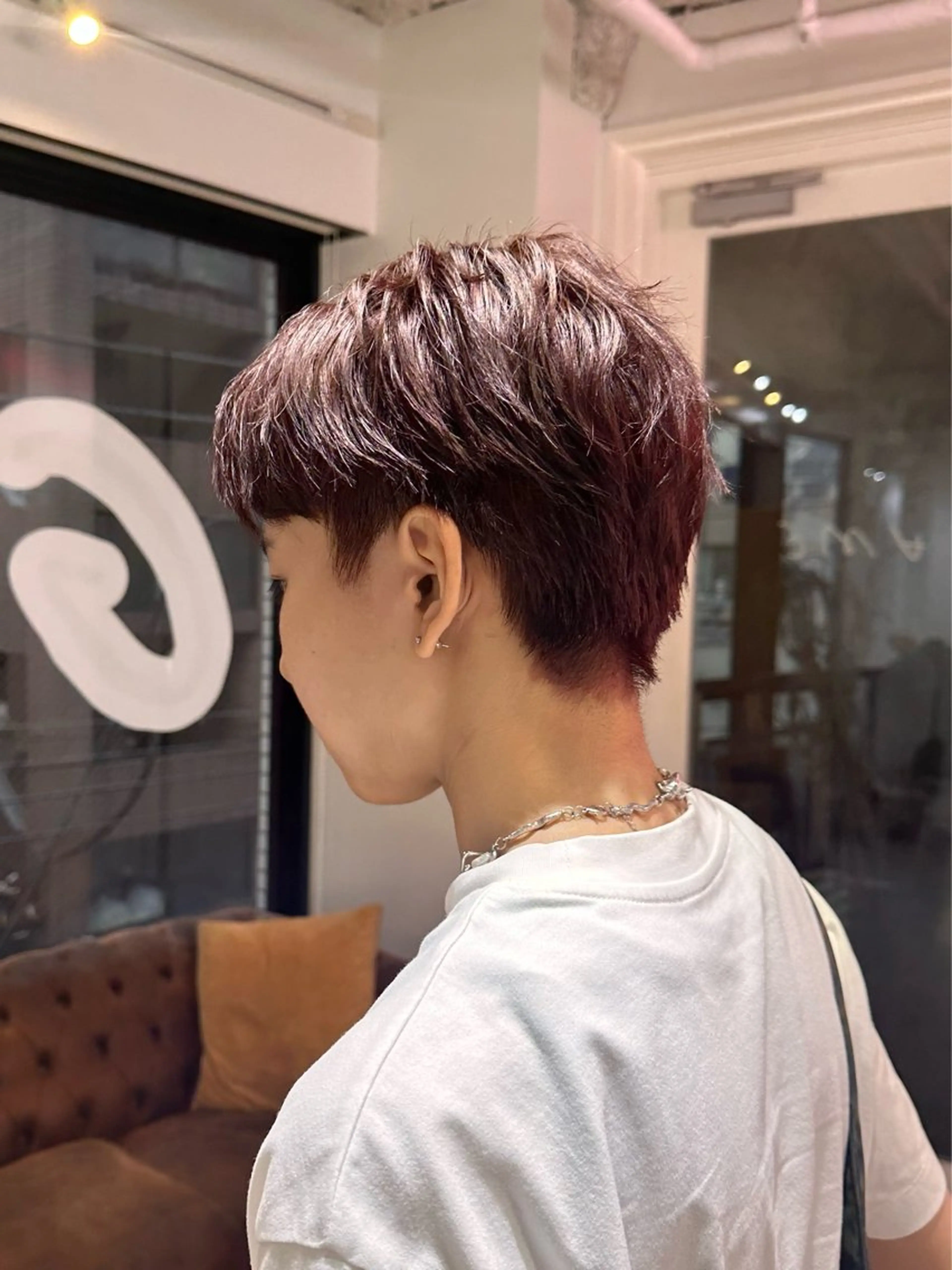 ショート カラー ヘアカラー トリートメント ヘアセット 高明度ハイトーン× ショート/莉音🧤のヘアスタイル