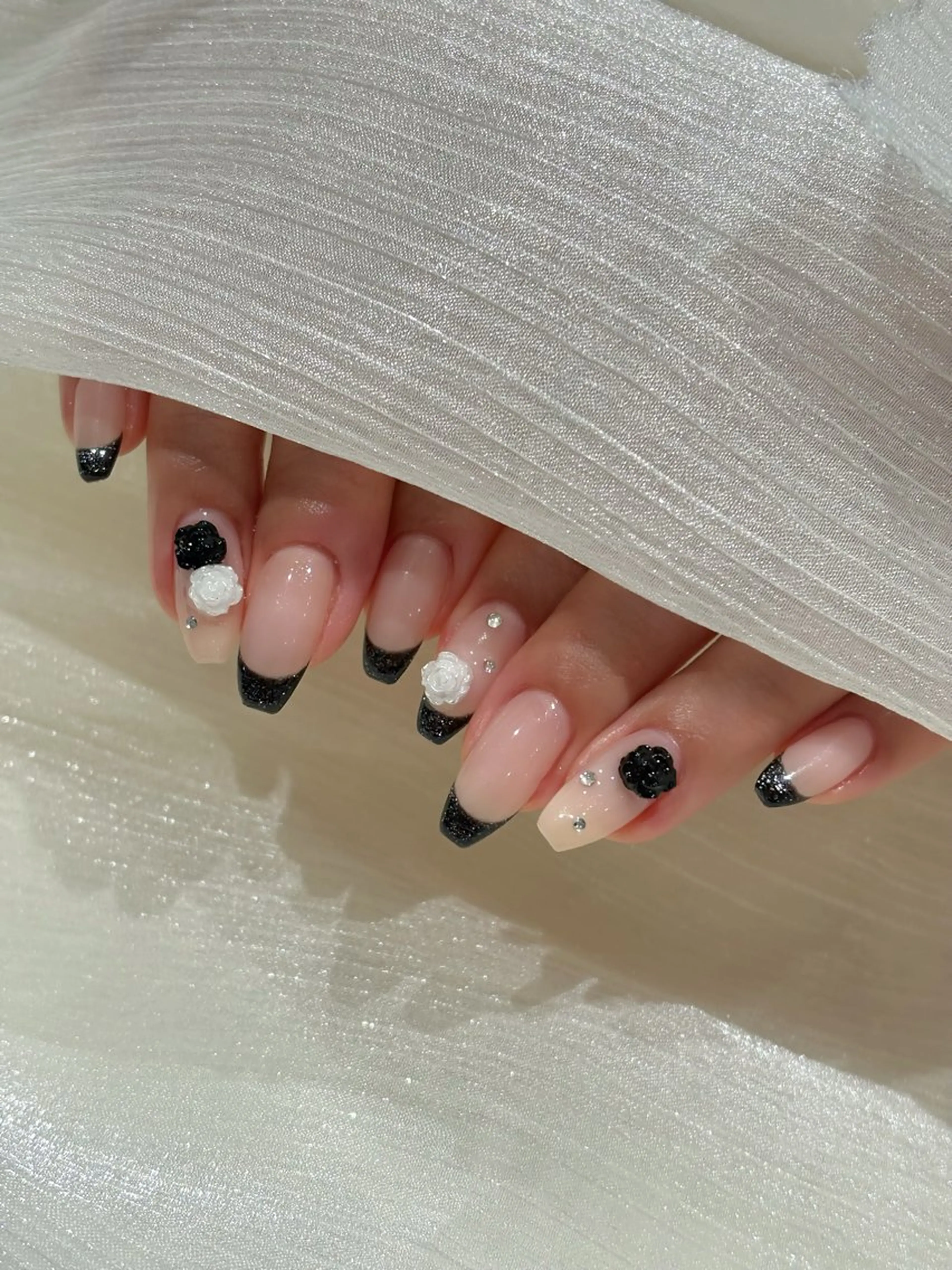 ネイル ハンドネイル ASUKA nail 大人かわいいのネイルデザイン