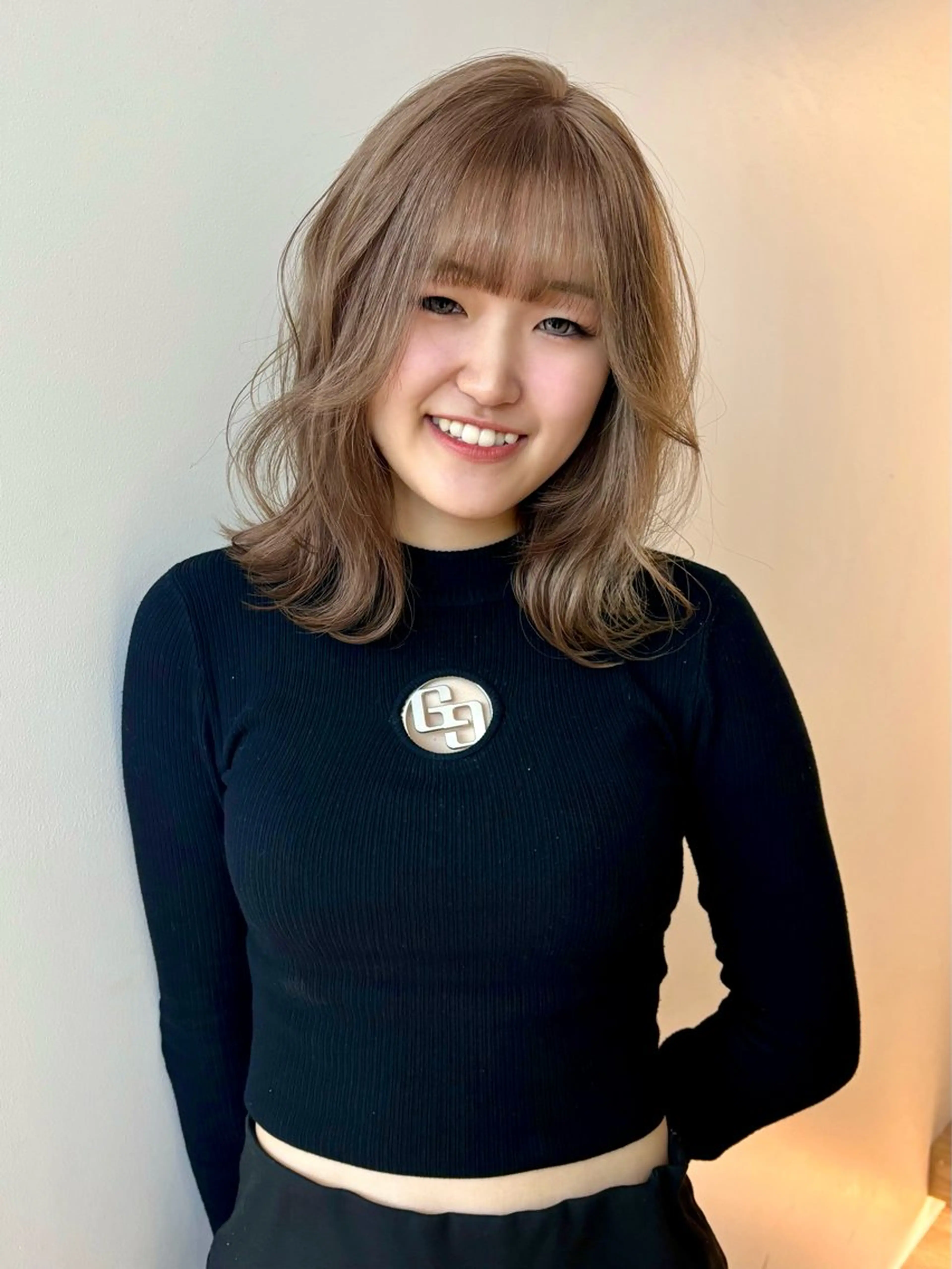 ミディアム ヘアカラー ハイトーン/レイヤー nail 百咲💌のヘアスタイル