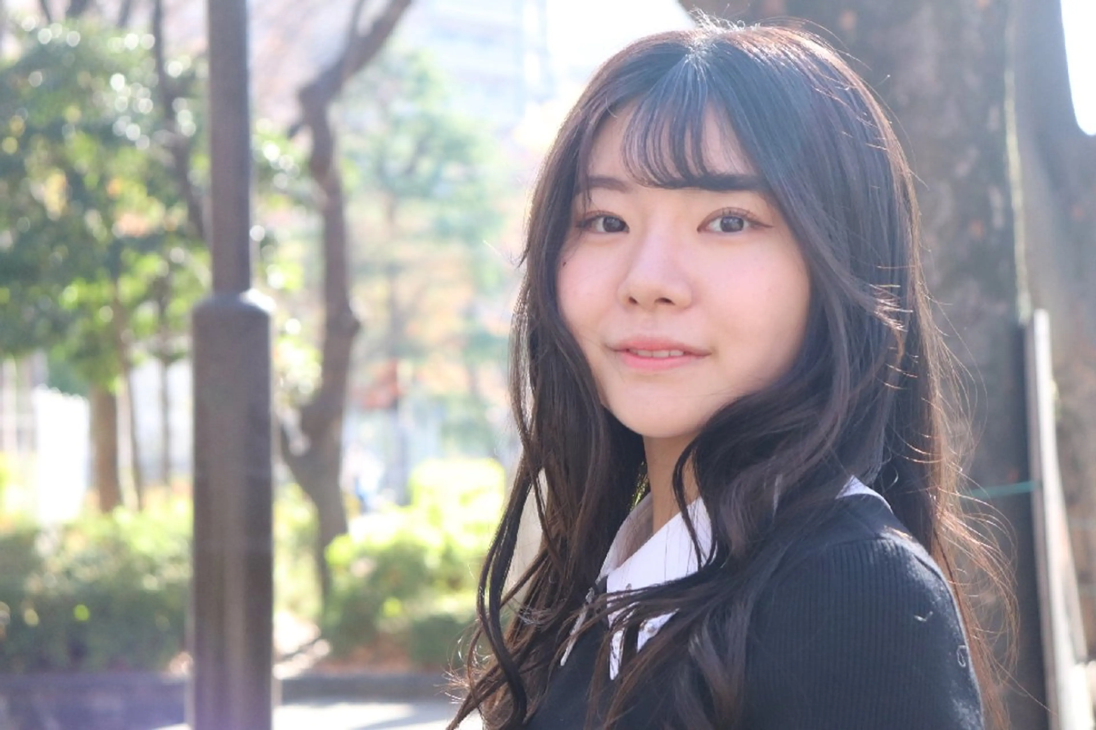 セミロング 美髪✨LAKOLA  池袋✨のヘアスタイル