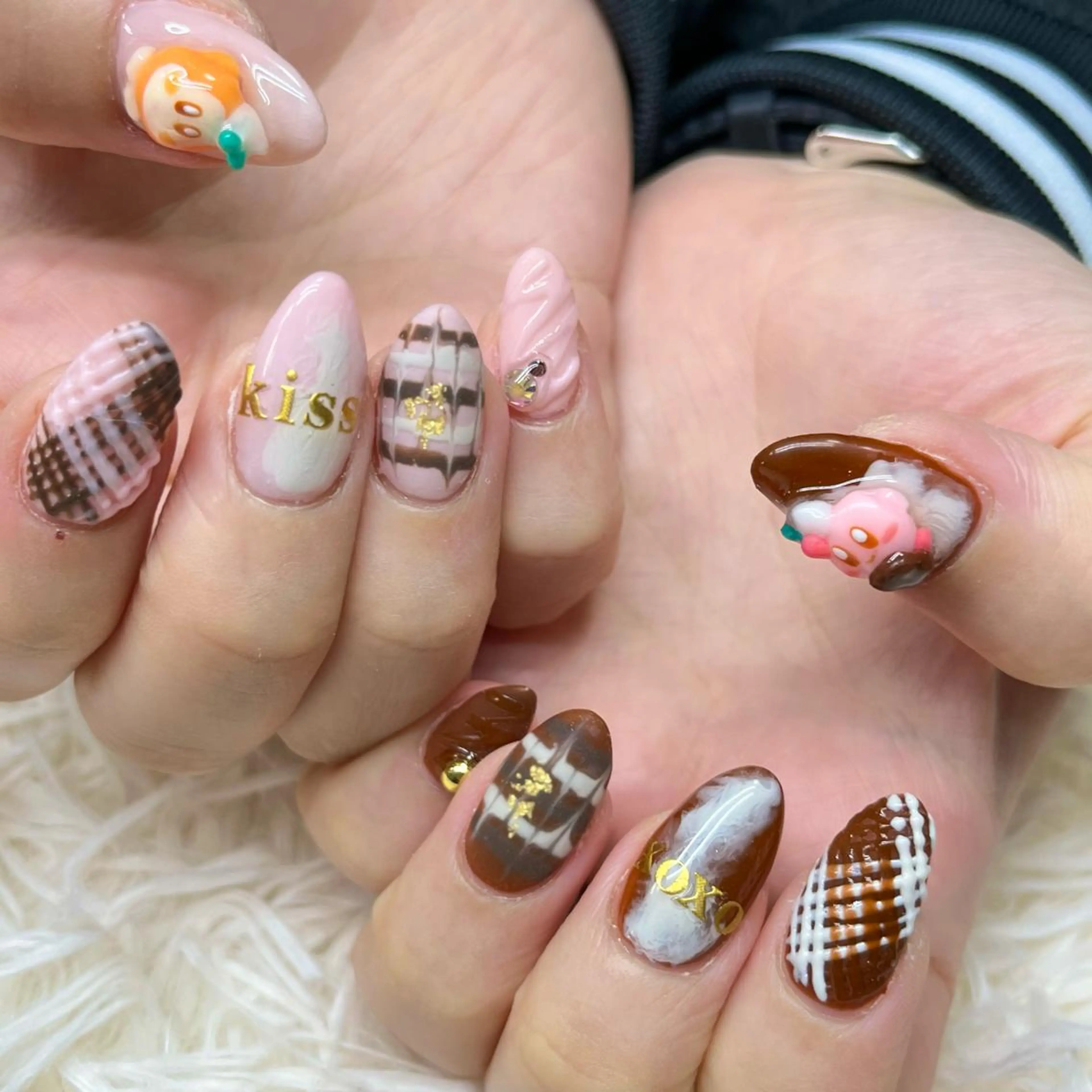 ネイル アートネイル クリアネイル フレンチネイル ジェルネイル ガラスフレンチ ハンドネイル 🐕‍🦺Yappy 💗A-tanのネイルデザイン