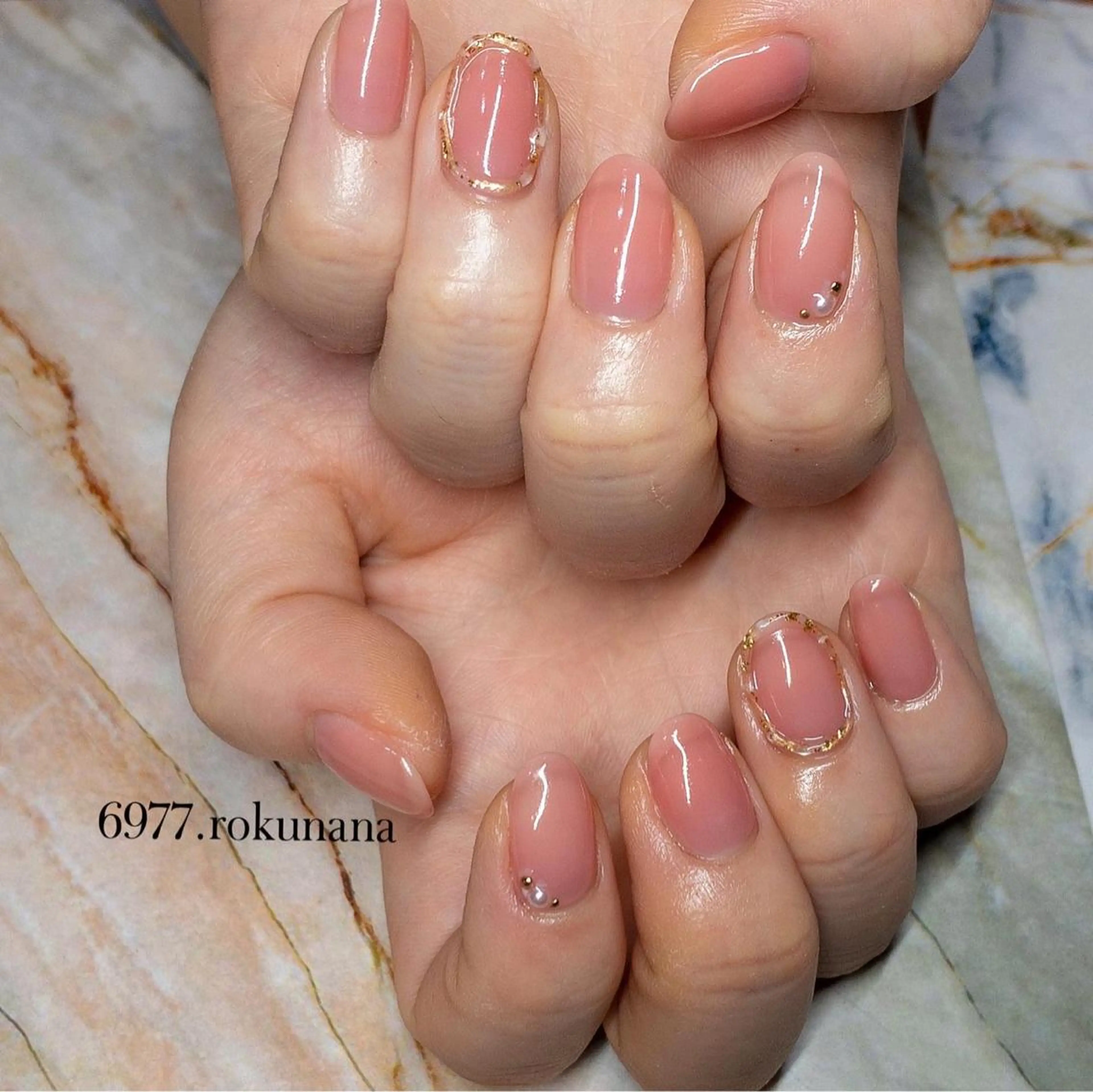 ネイル rokunana 佐野のネイルデザイン