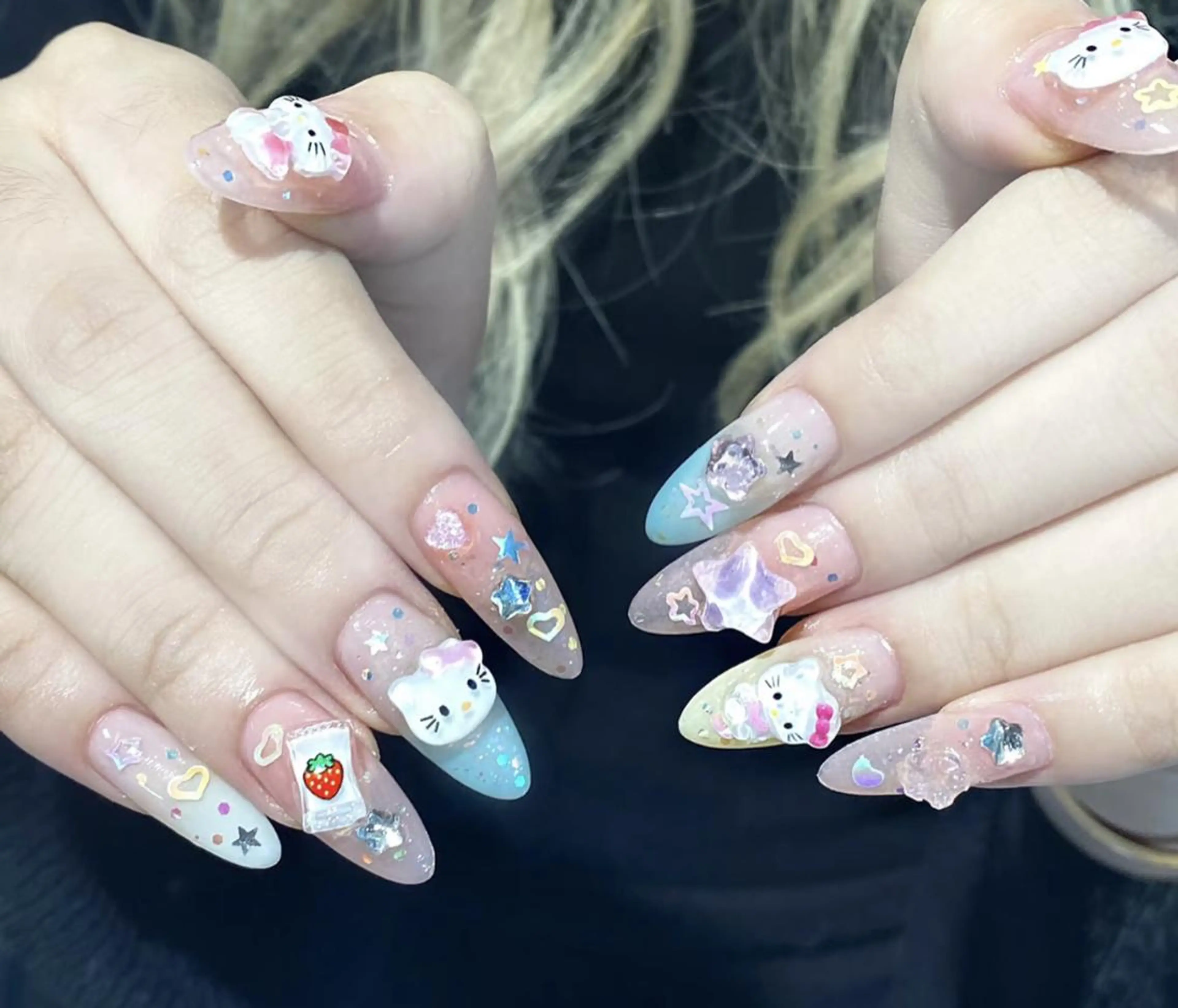 ネイル ハンドネイル 🎀 NaNa_nailのネイルデザイン