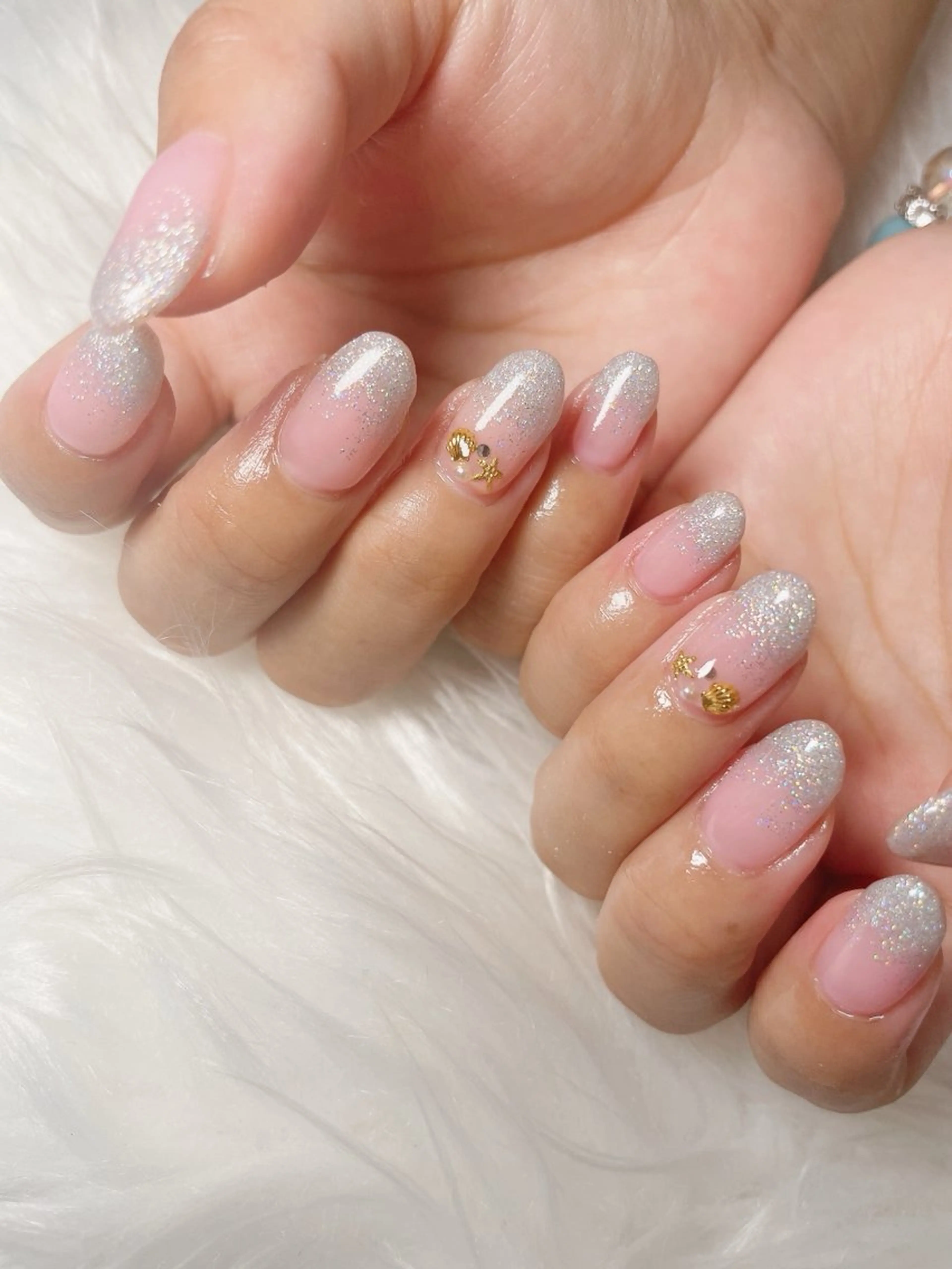 ネイル グラデーション 水色 ピンク nailsalon Rinのネイルデザイン