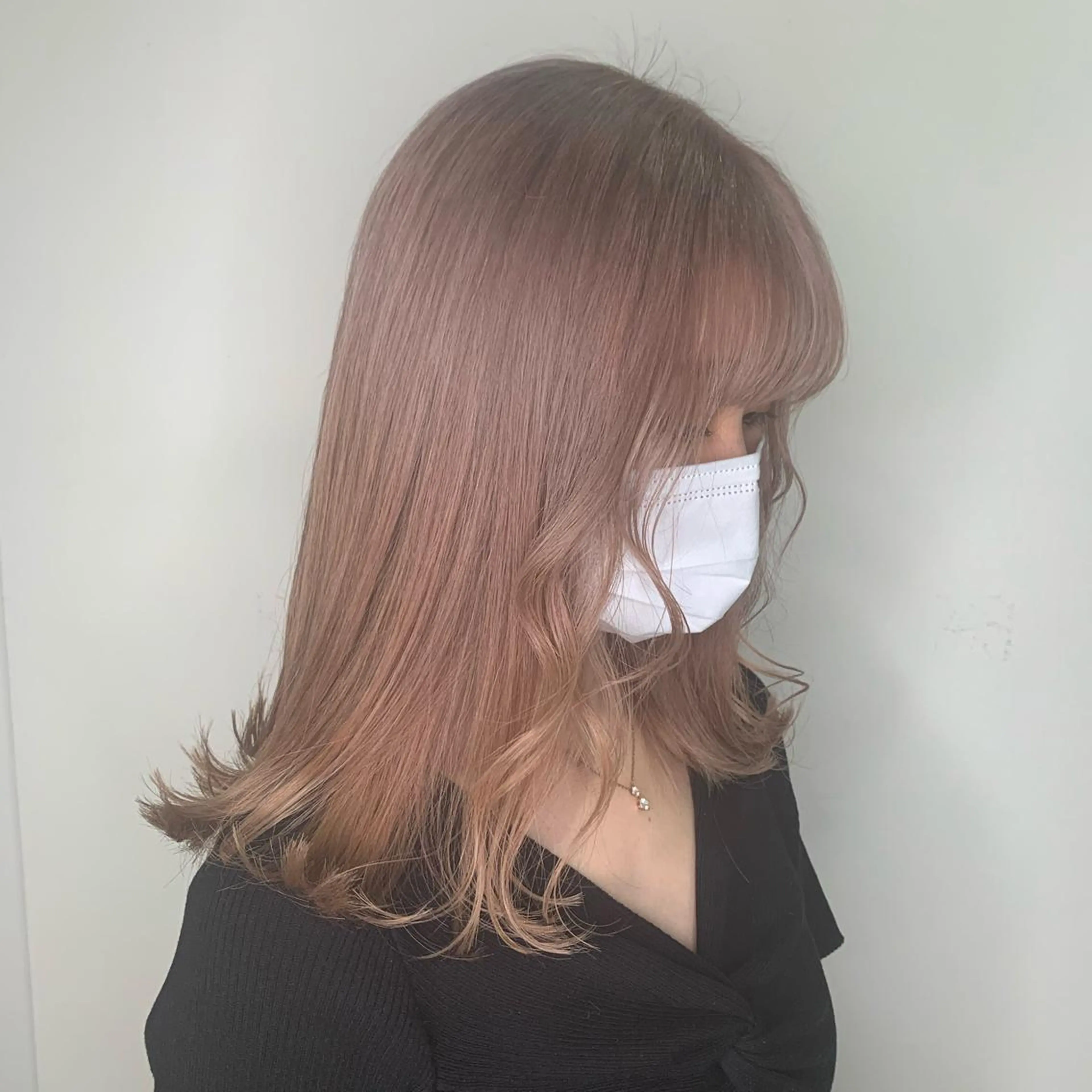 セミロング カラー ブリーチ ハイトーンカラー ピンクカラー Nanase ♡のヘアスタイル