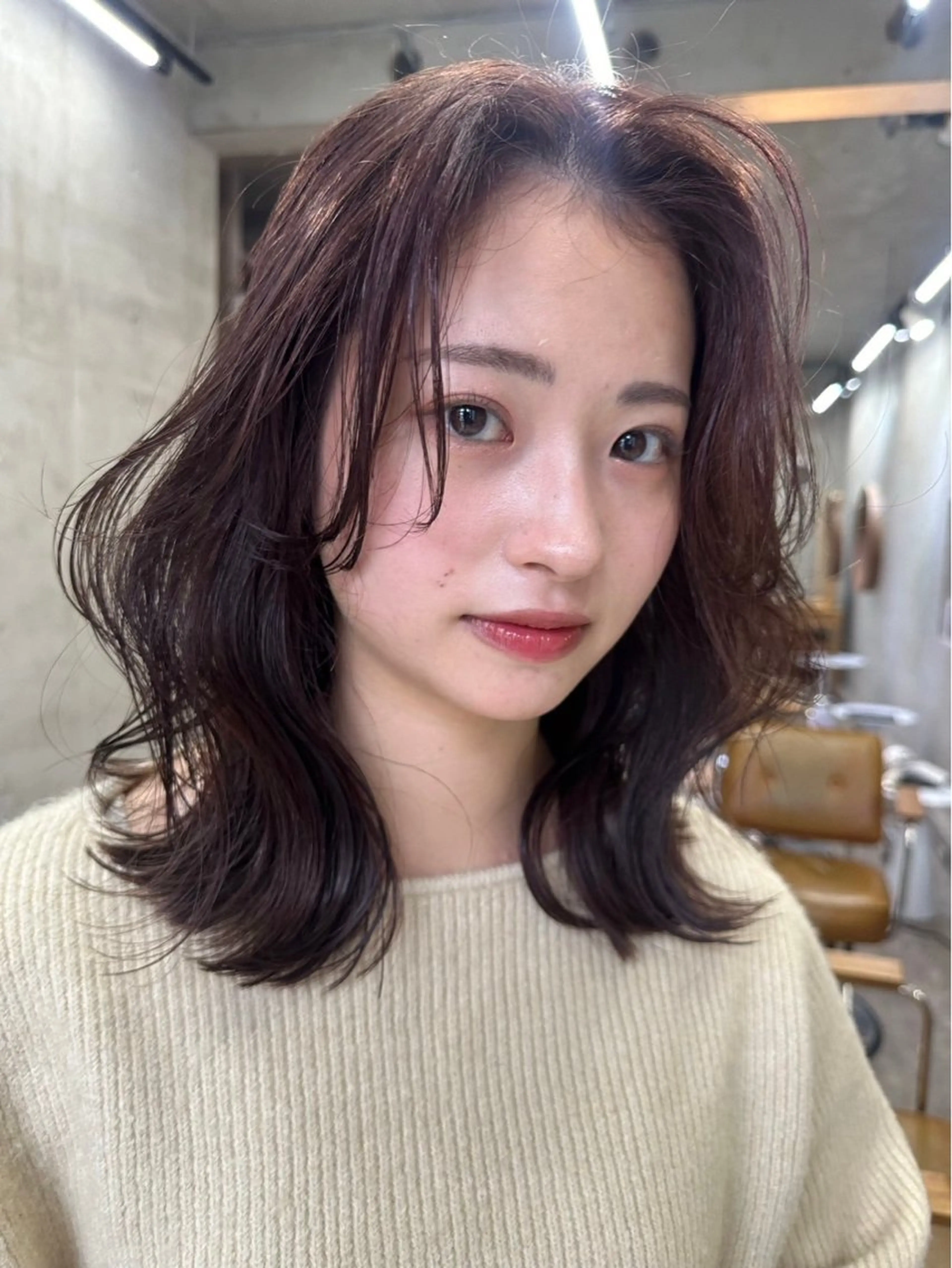 ミディアム 顔周りカット カット SALT WATER所属・🫐 𝐌𝐚𝐨 🫐似合わせcutのヘアスタイル