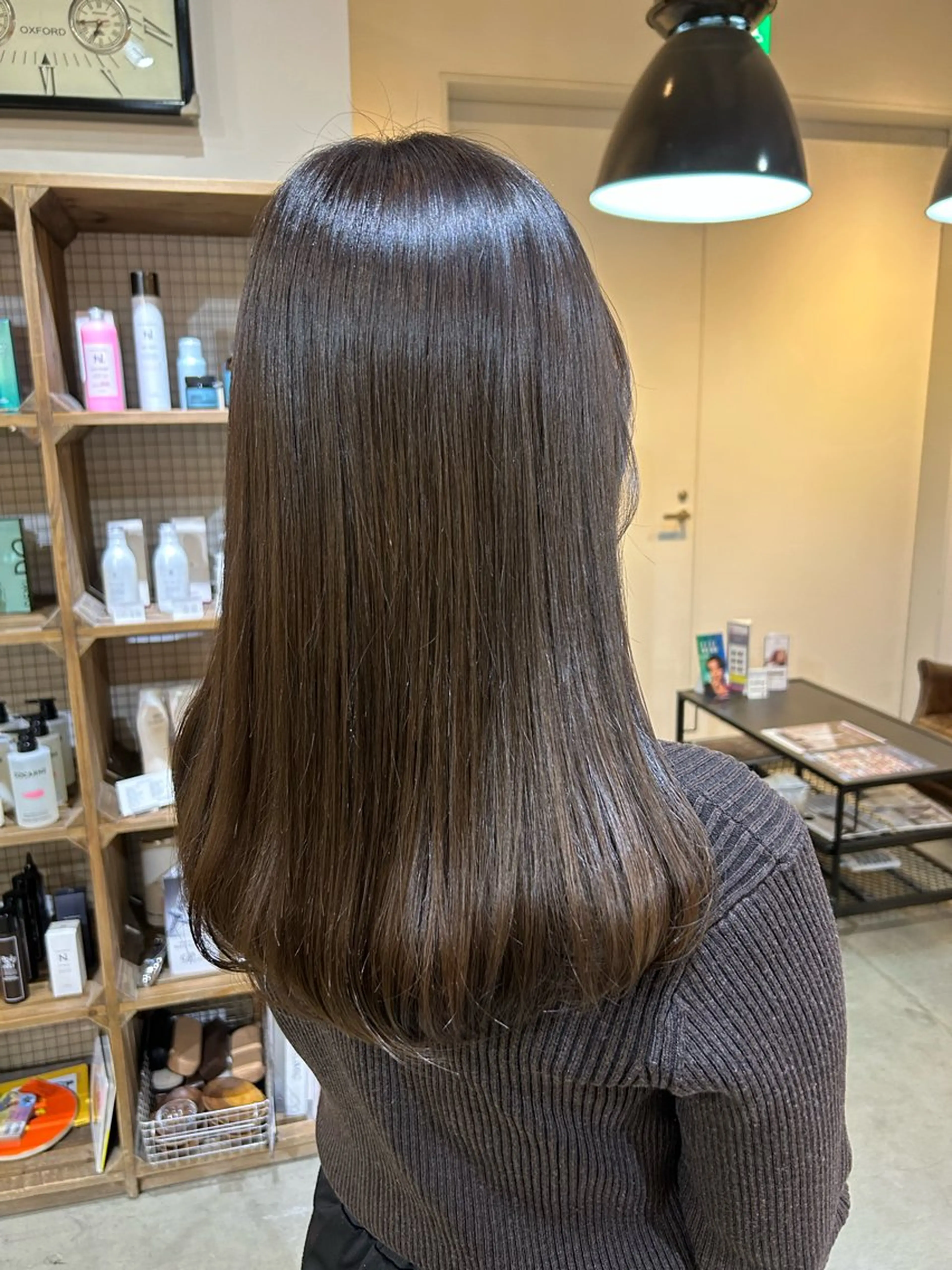 ロング アッシュ 髪質改善 酸性ストレート カット ヘアカラー パーマ 縮毛矯正 トリートメント 艶髪/髪質改善 yukaのヘアスタイル