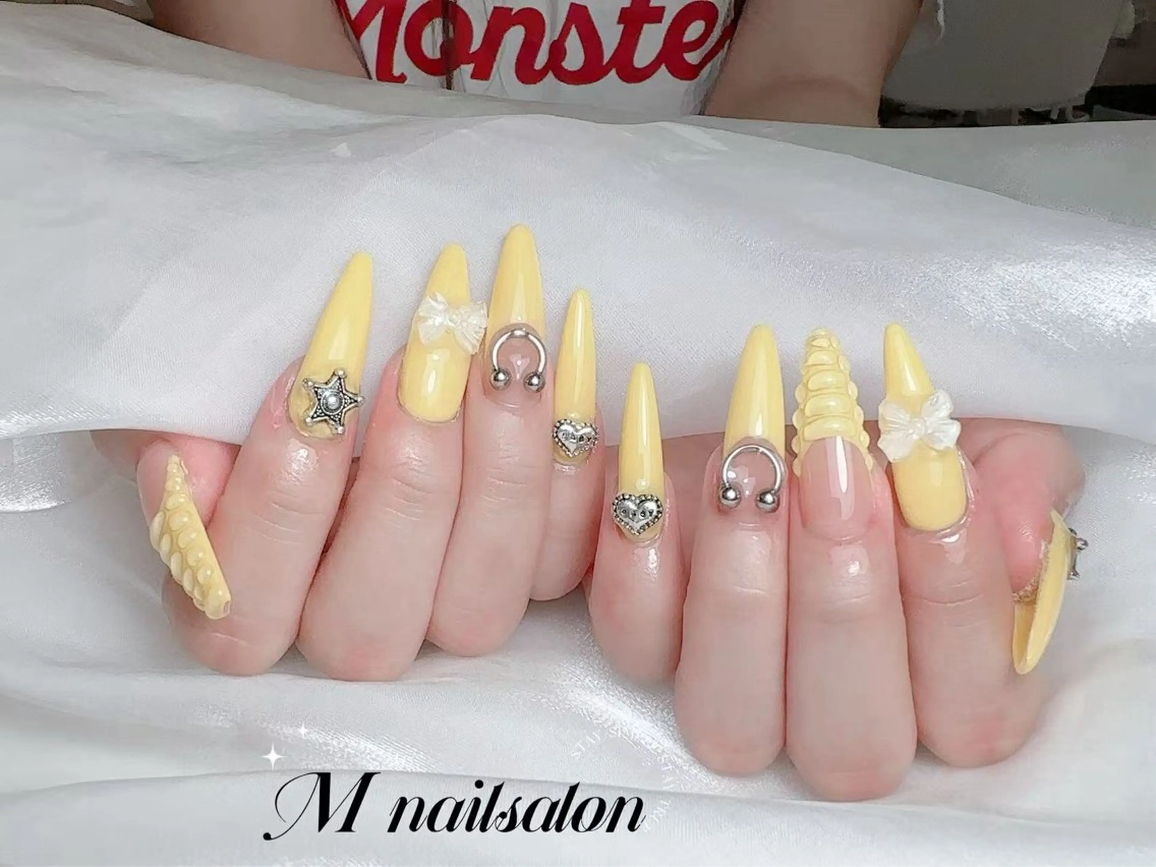 ネイル M🌷nail 長さだし専門店のネイルデザイン