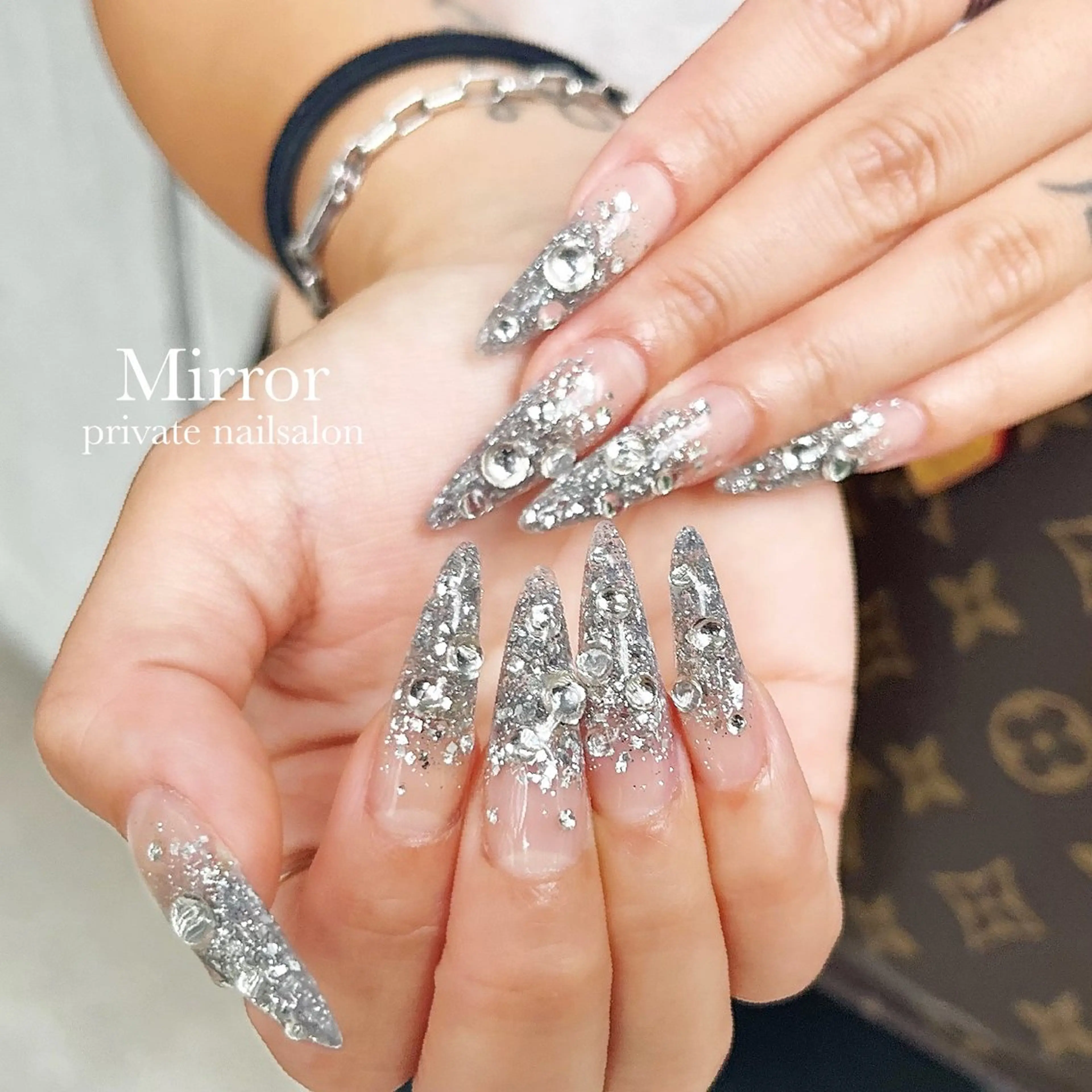 ネイル ハンドネイル nailsalon Mirrorのネイルデザイン