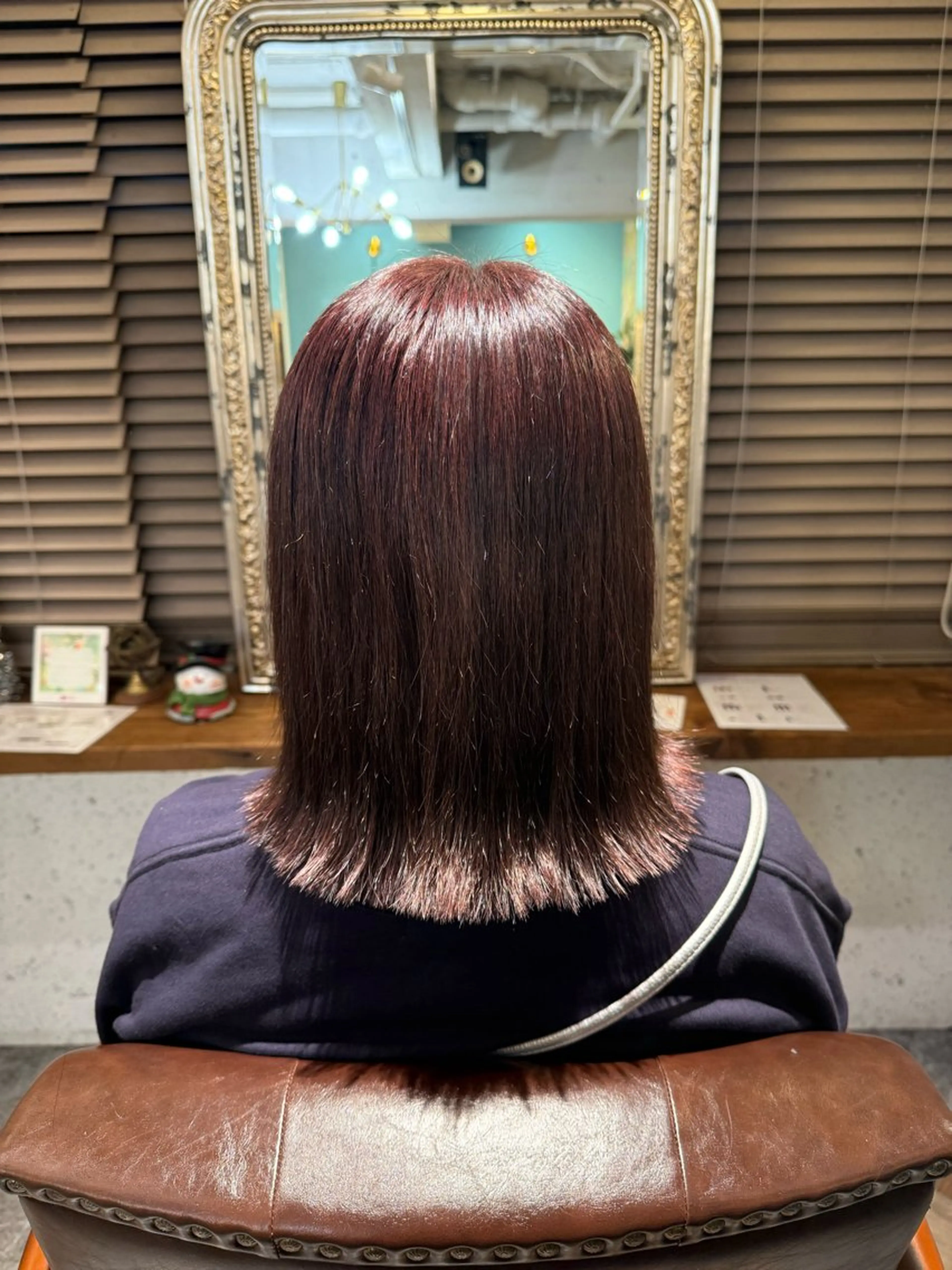 ミディアム 有田 虹美　艶カラー✨のヘアスタイル