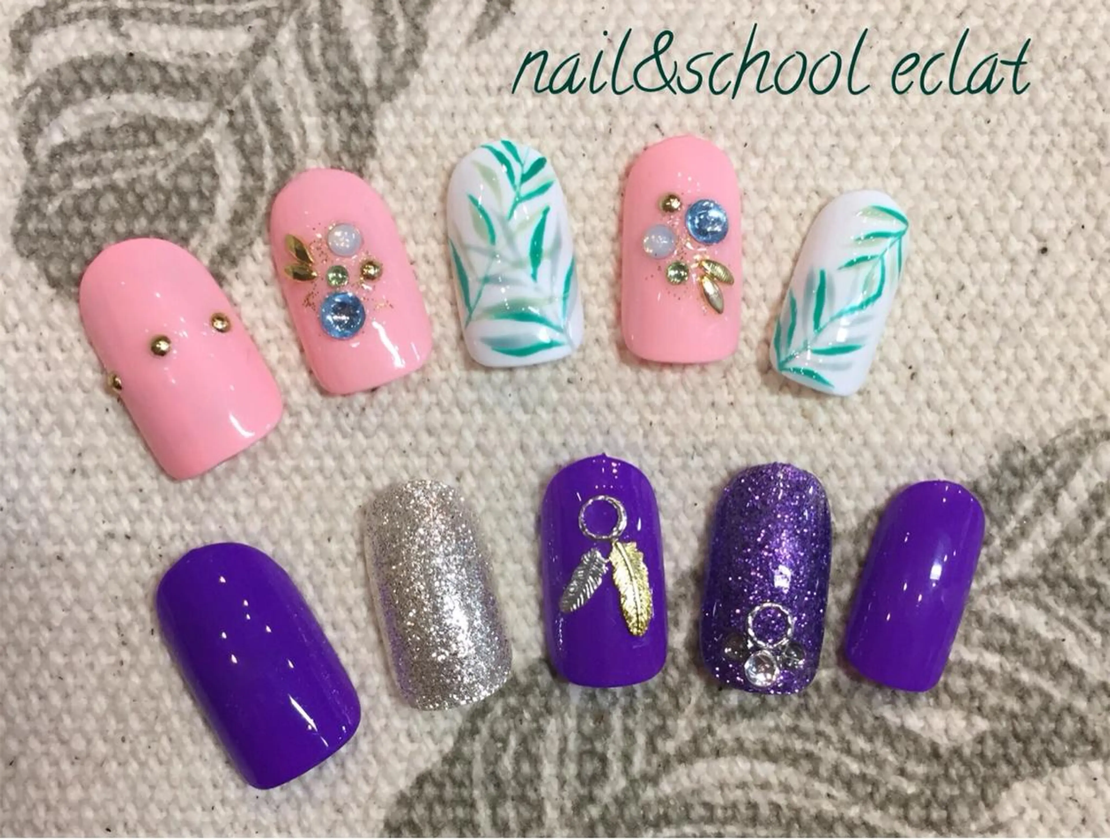 ネイル ハンドネイル センター南 eclatのネイルデザイン