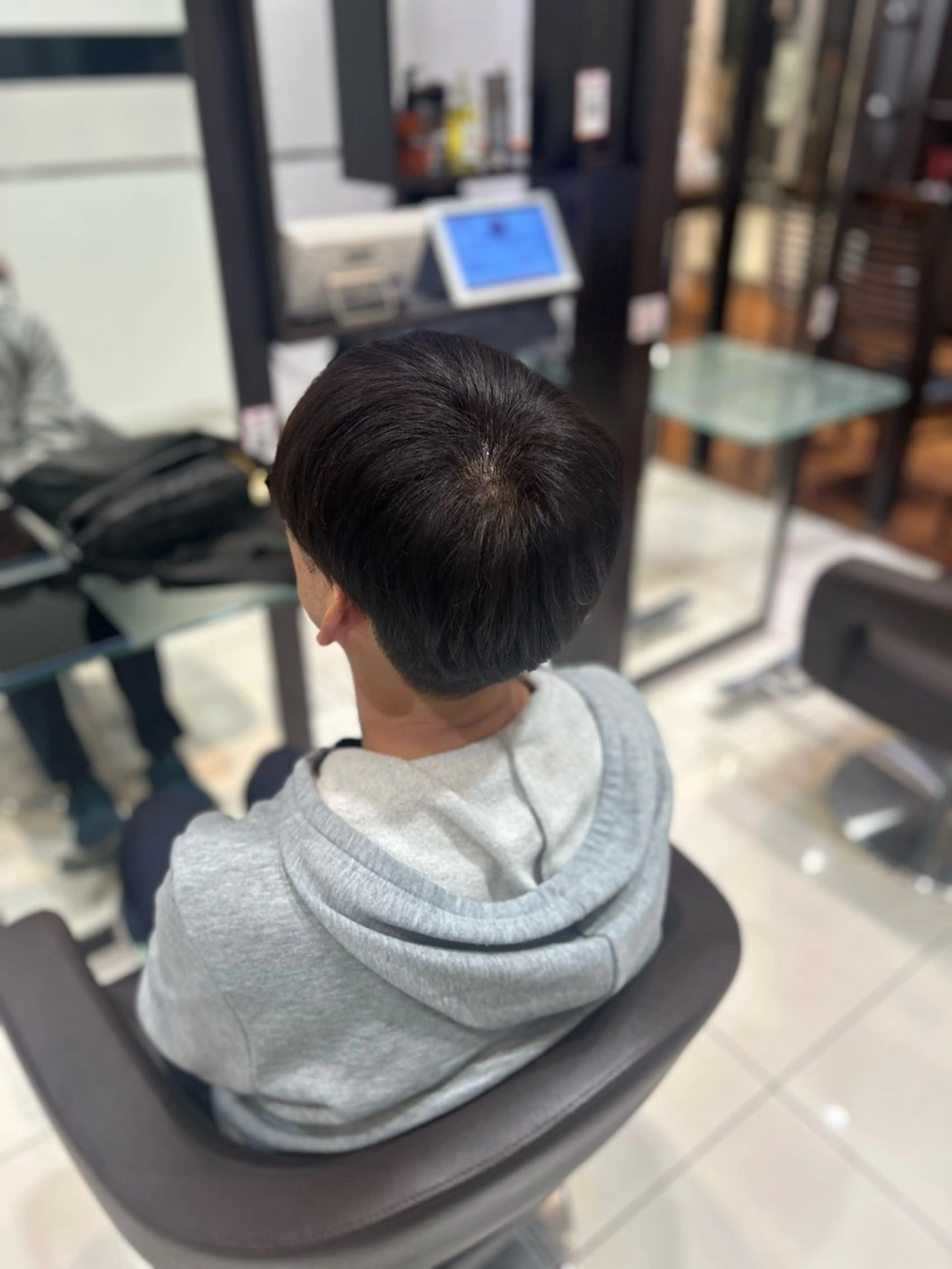 メンズ ヘアカラー ☀️柏木 ほのか☀️のヘアスタイル