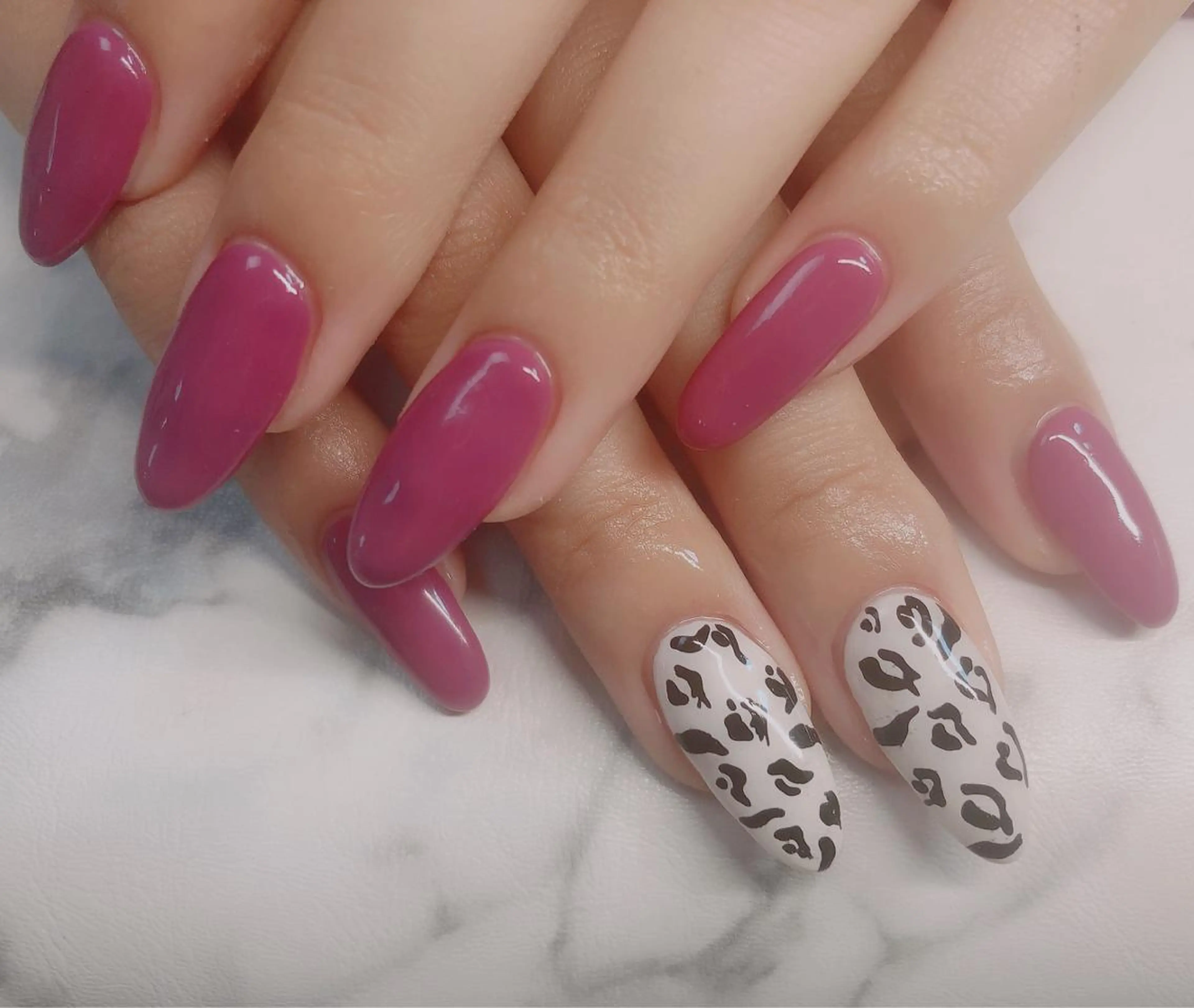 ネイル ネイルサロンエクラ 🫧Shizukaのネイルデザイン