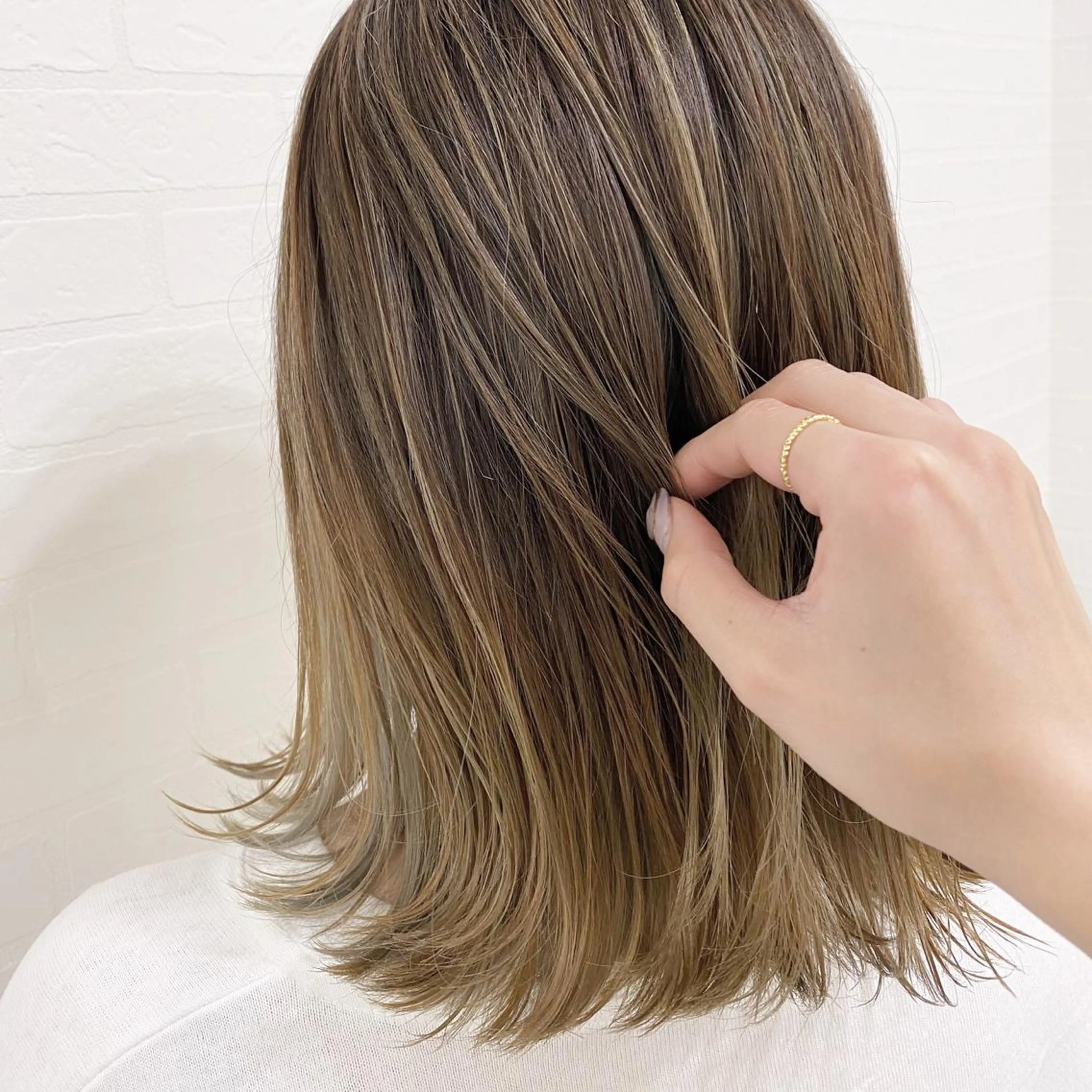 ミディアム カラー .. meiのヘアスタイル