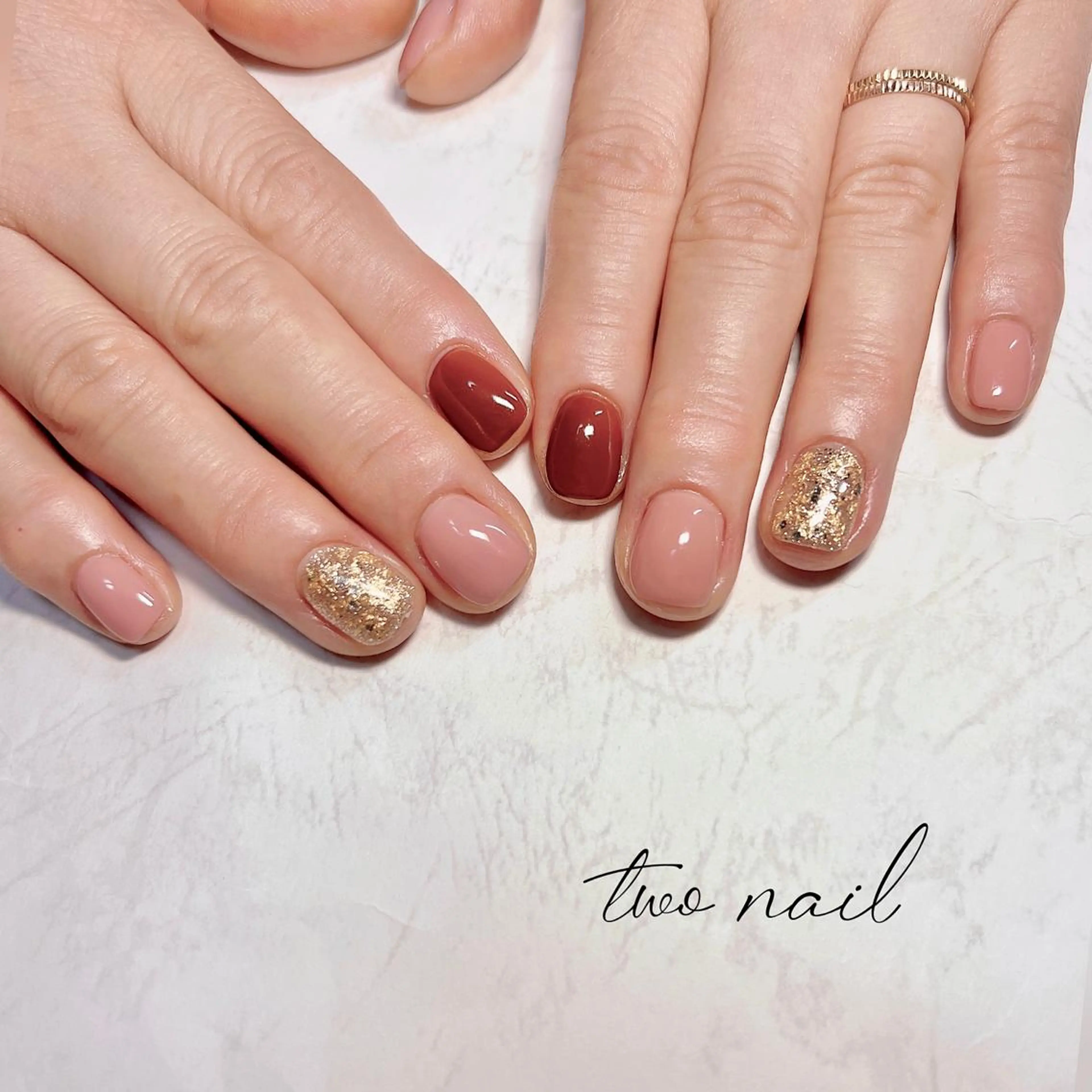 ネイル アートネイル ブラウン フットネイル ハート ニュアンスネイル two nailのネイルデザイン