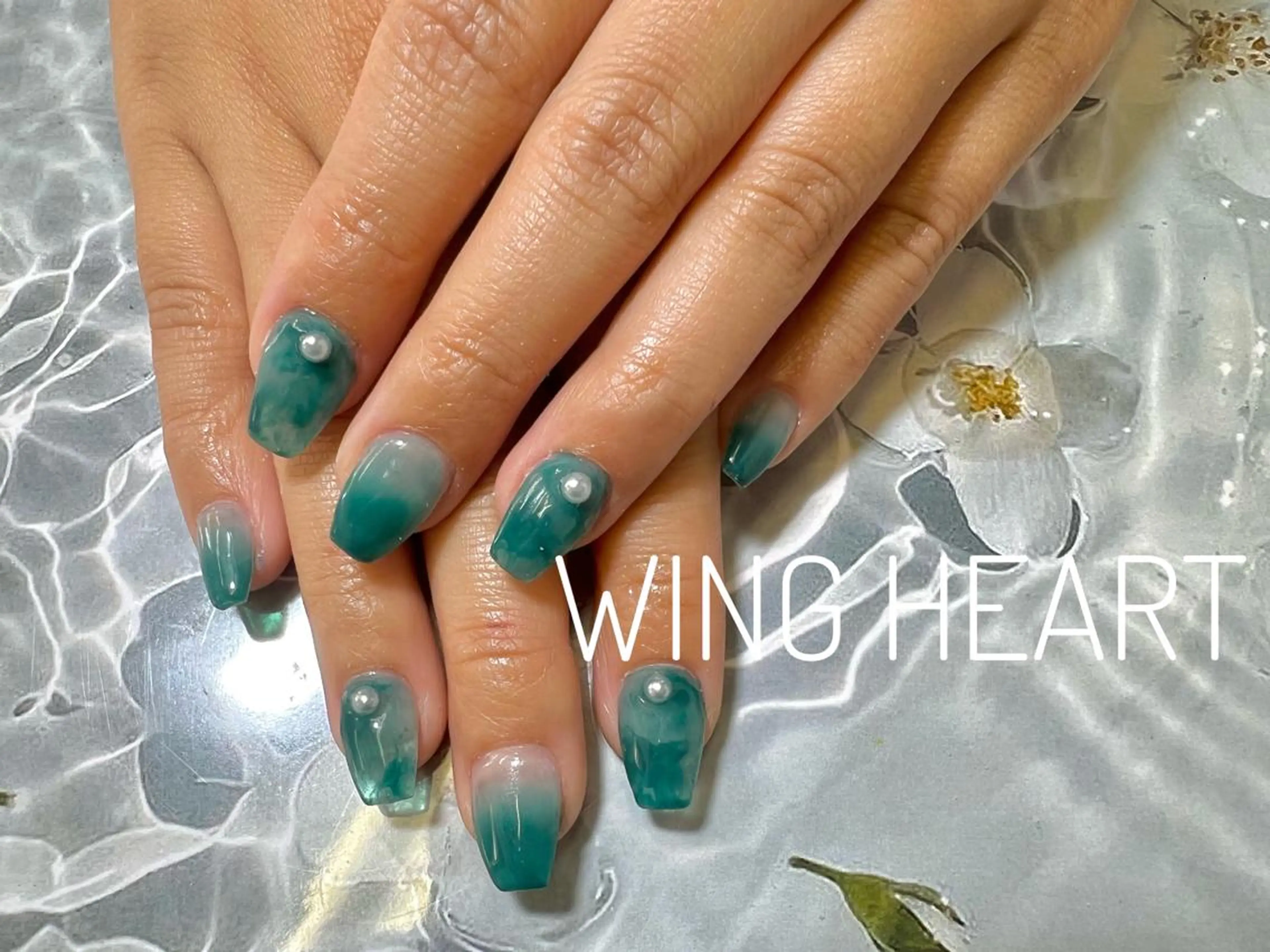 ネイル I. AYUMIのネイルデザイン