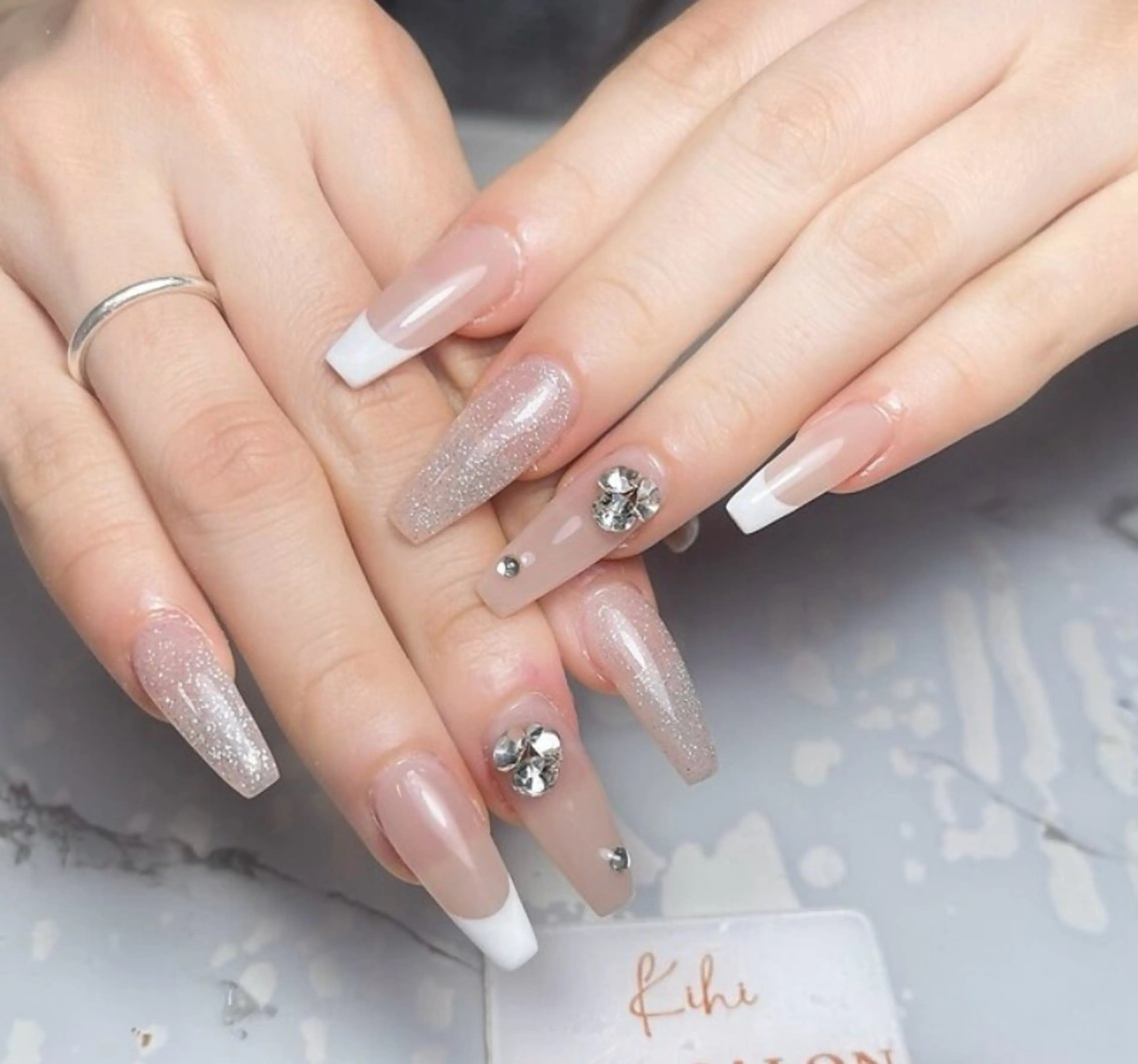 ネイル 林 Yunaのネイルデザイン