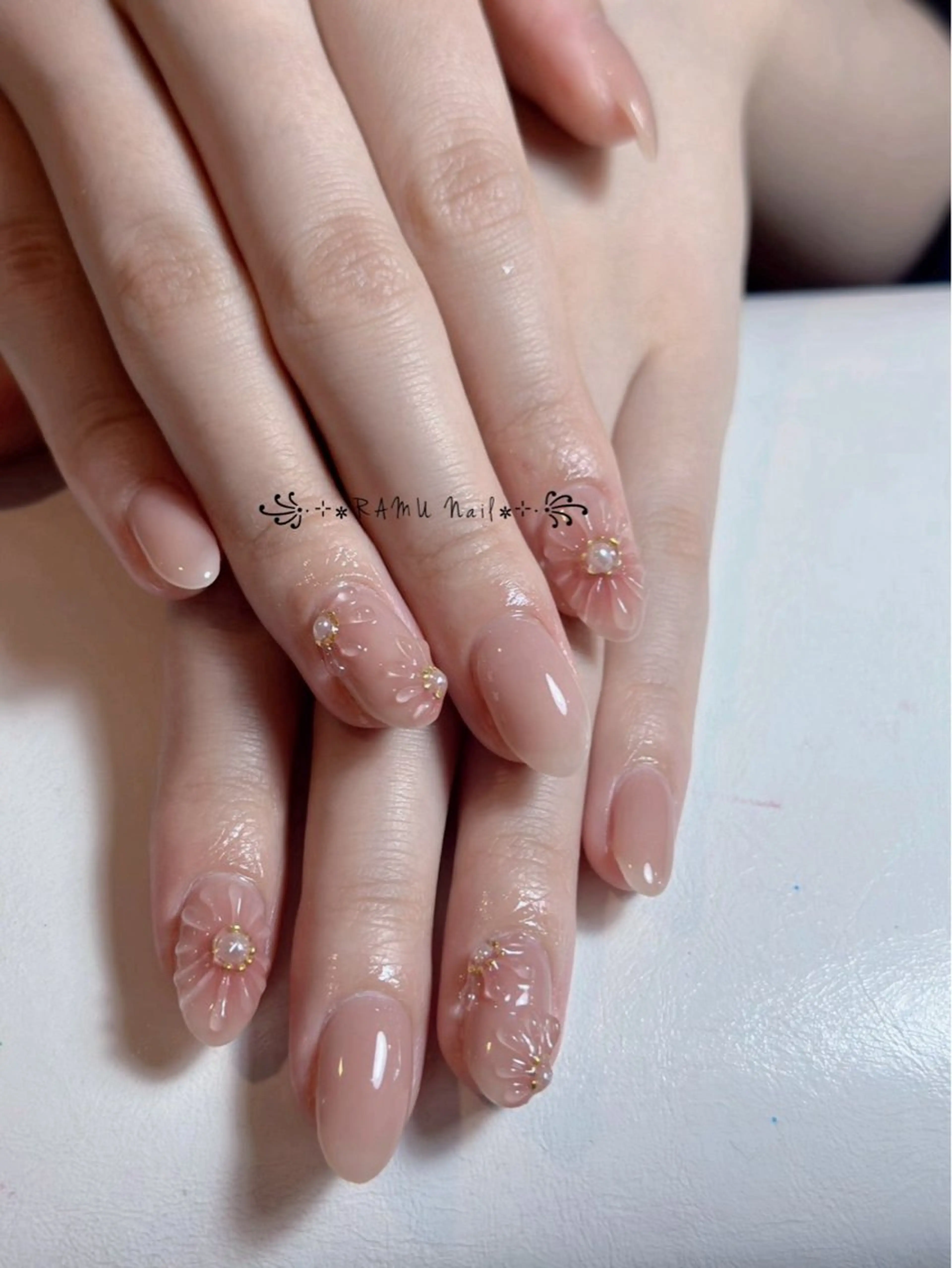 ネイル キラキラネイル マグネットネイル ミラーネイル ピンク 春ネイル ハンドネイル RAMU Nail 恵比寿店のネイルデザイン