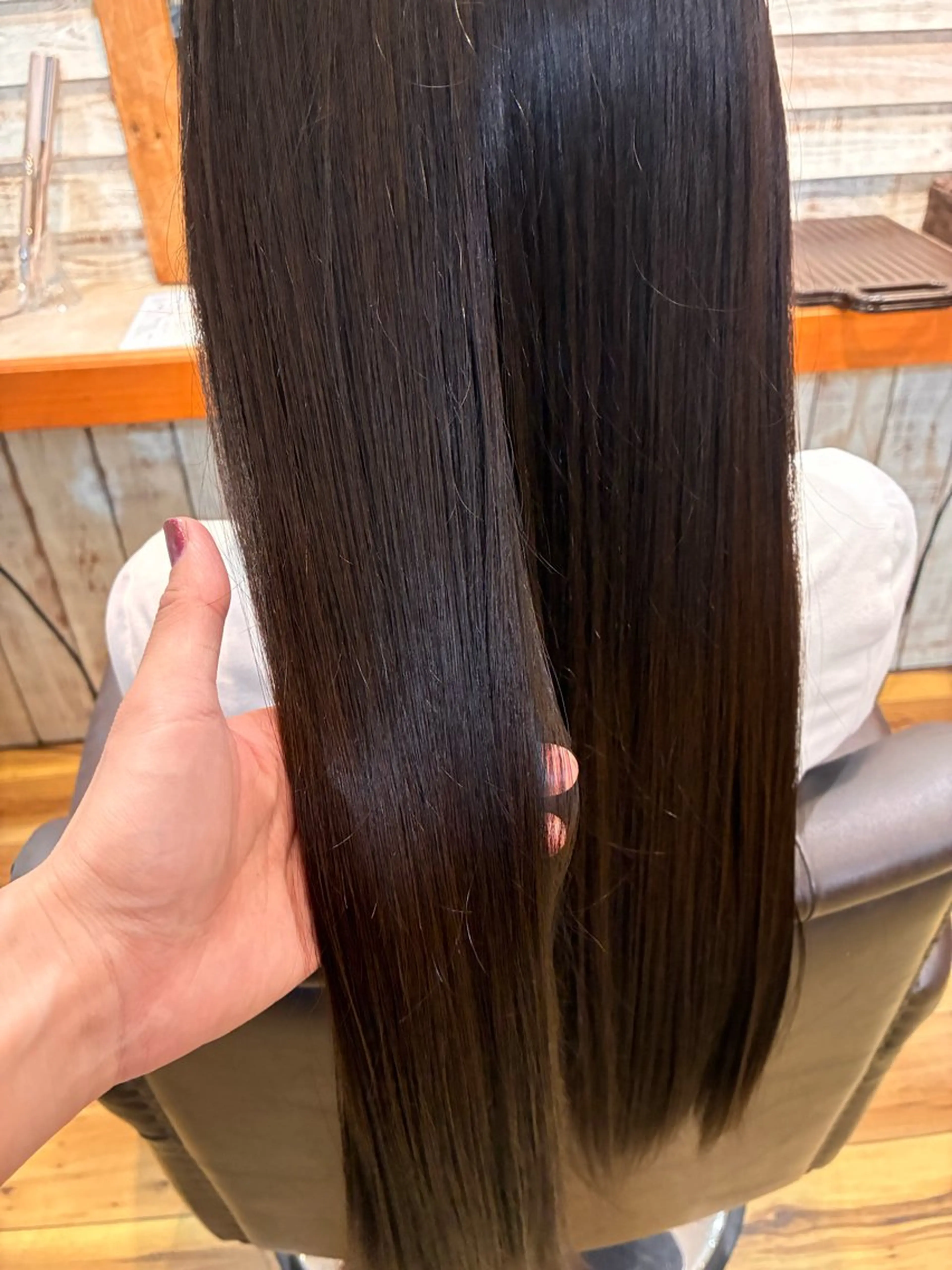 【11STEP髪質改善メンテ】髪質改善TR＋超音波ケア ¥8,800の写真