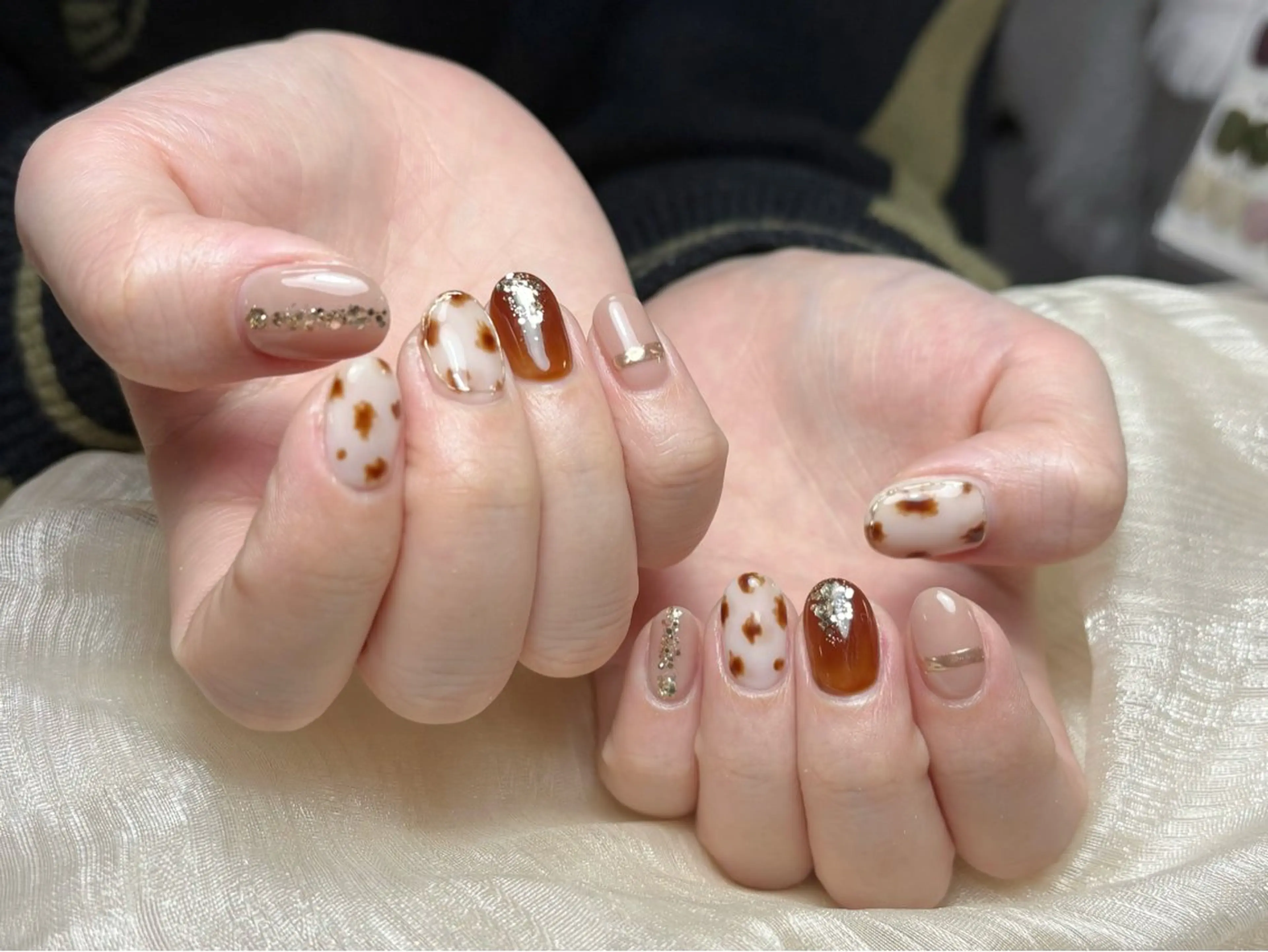 ネイル オーロラネイル チークネイル フレンチネイル ジェルネイル ガラスフレンチ ハンドネイル Nail Jolie所属・Nail Jolieのネイルデザイン