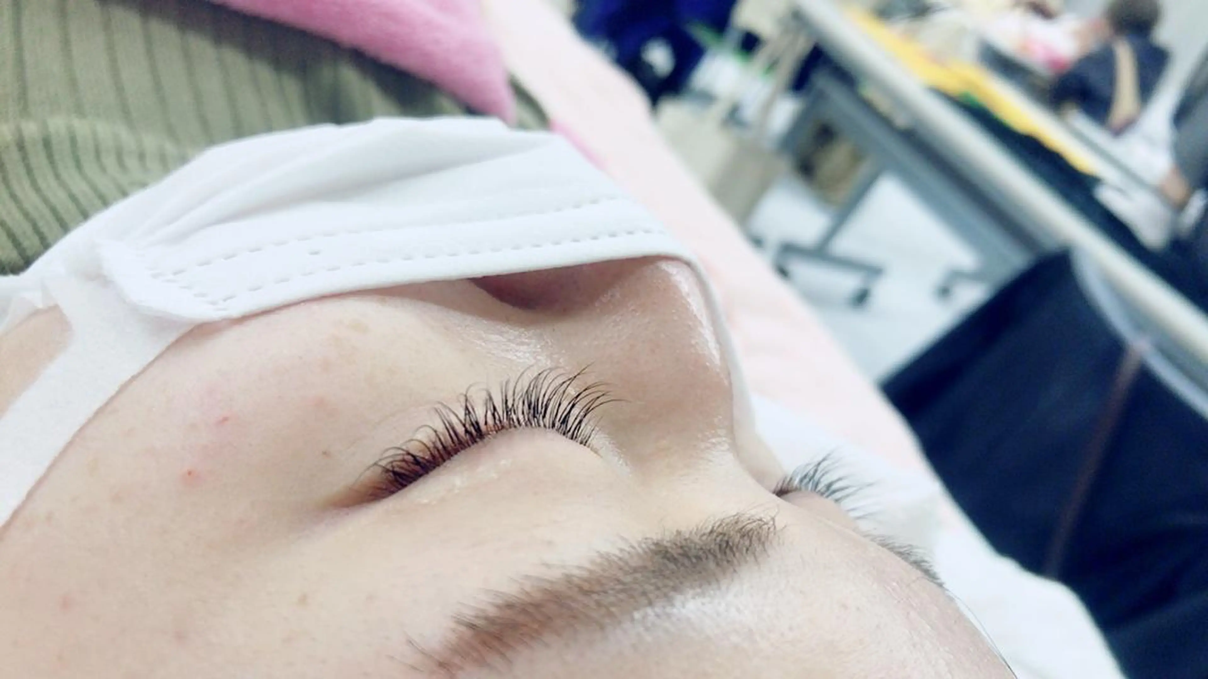 マツエク・マツパ 石渡このみ 🍊レイヤーカットのヘアスタイル