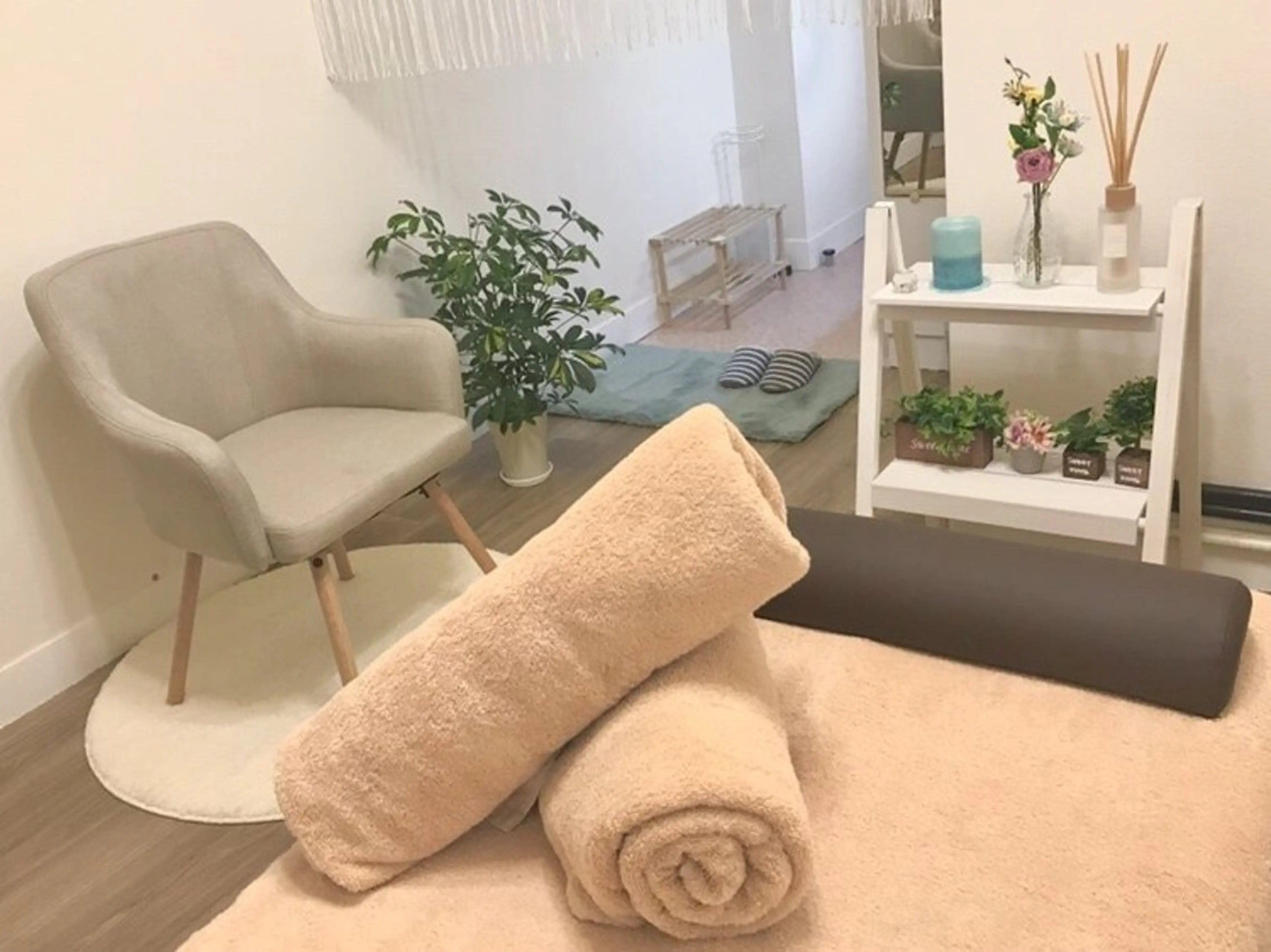 猫背&骨盤矯正とボディケア灯〜akari〜所属・灯 〜akari〜のエステ・リラクイメージ