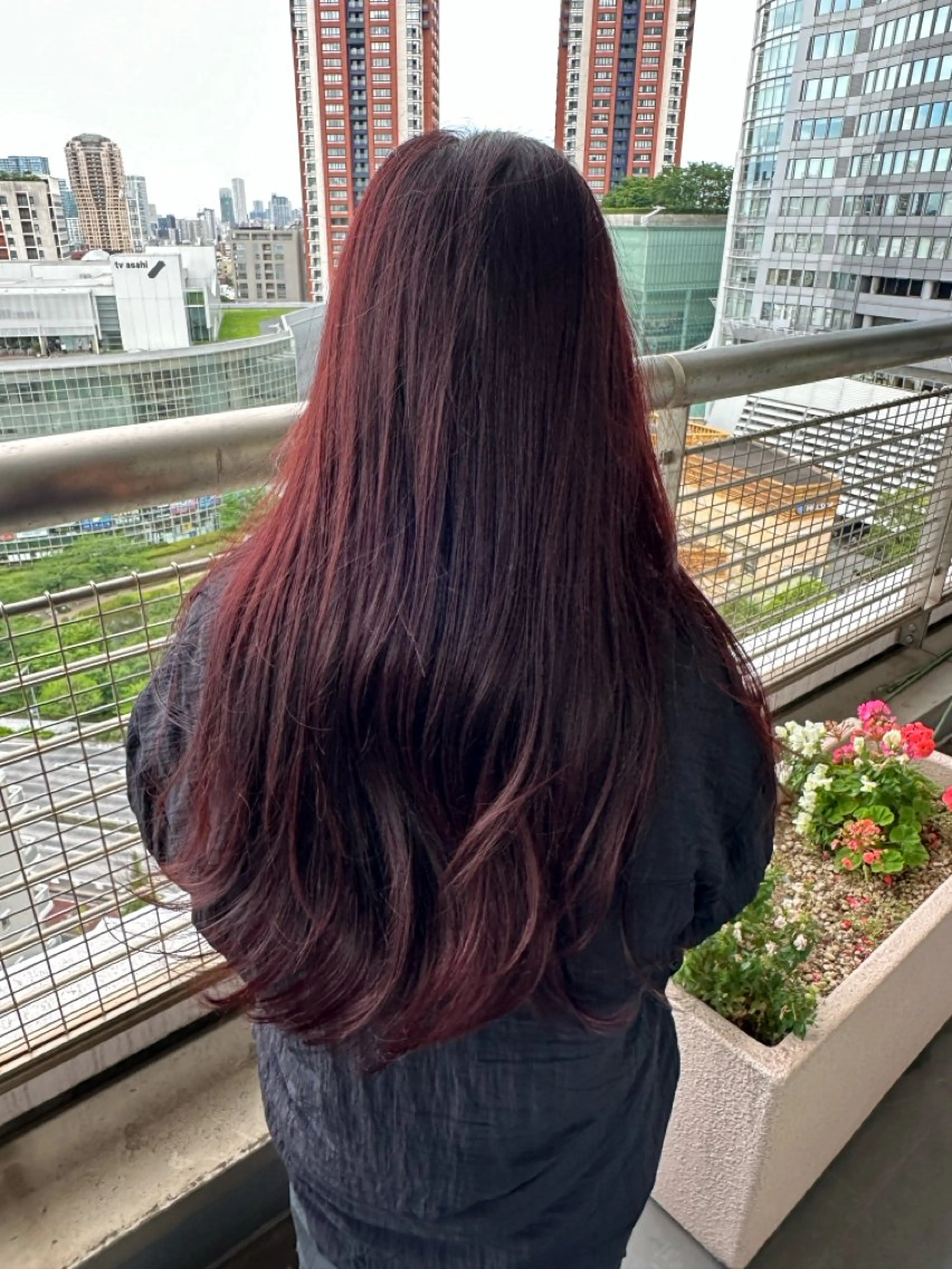 ロング カラー 能登 晴子のヘアスタイル