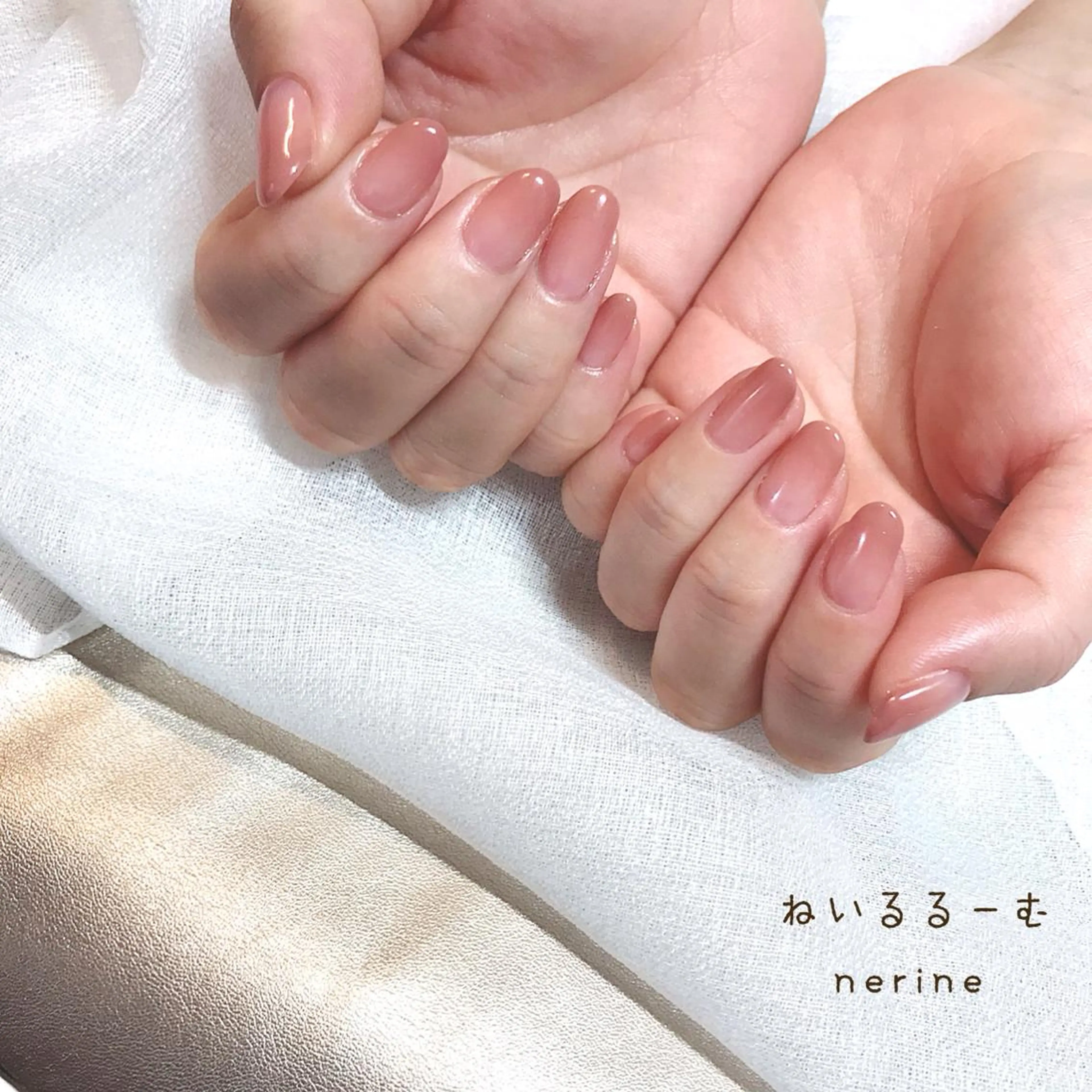ネイル NAILST Naomiのネイルデザイン