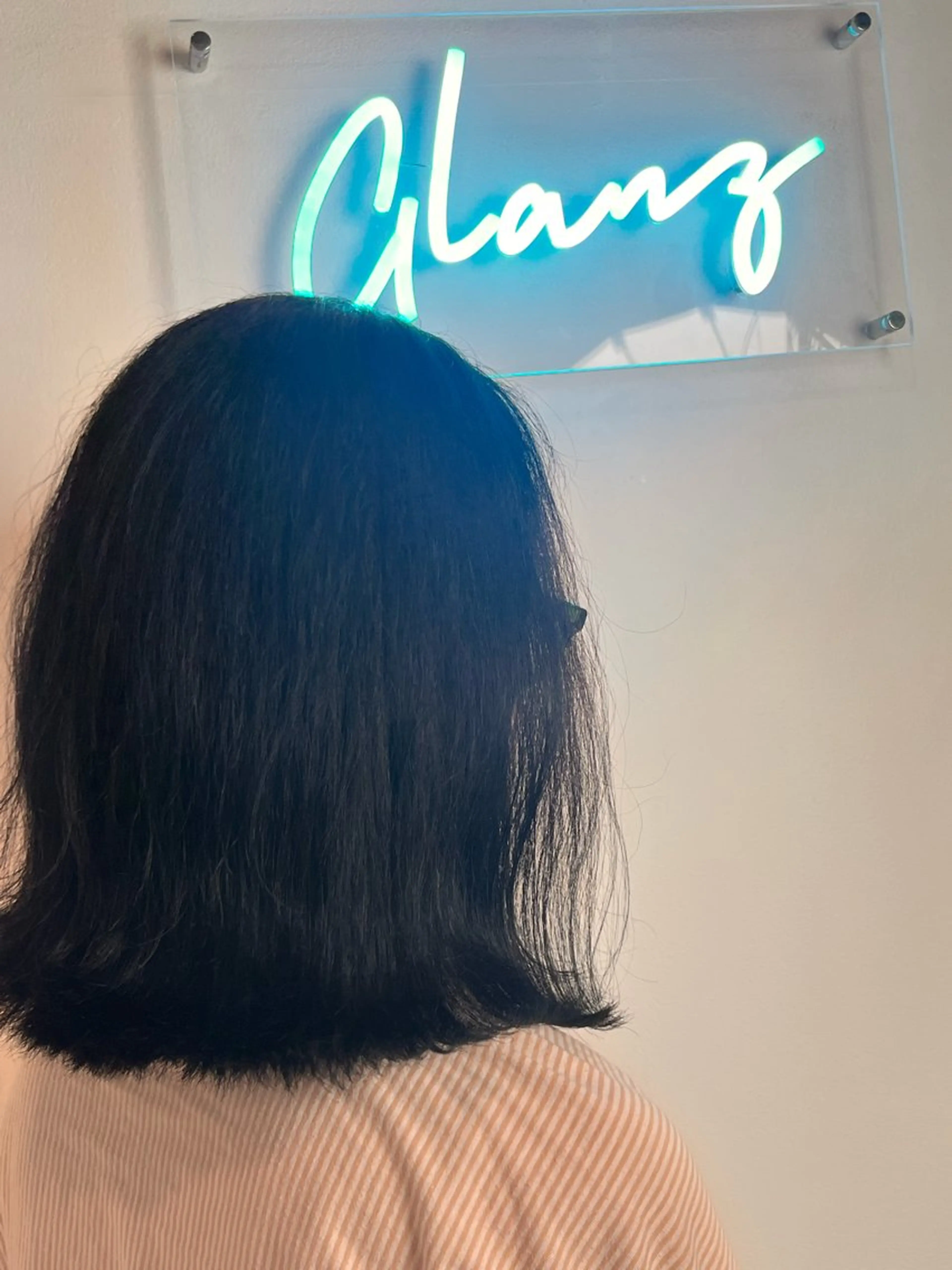ミディアム カラー GLANZ ほのかのヘアスタイル