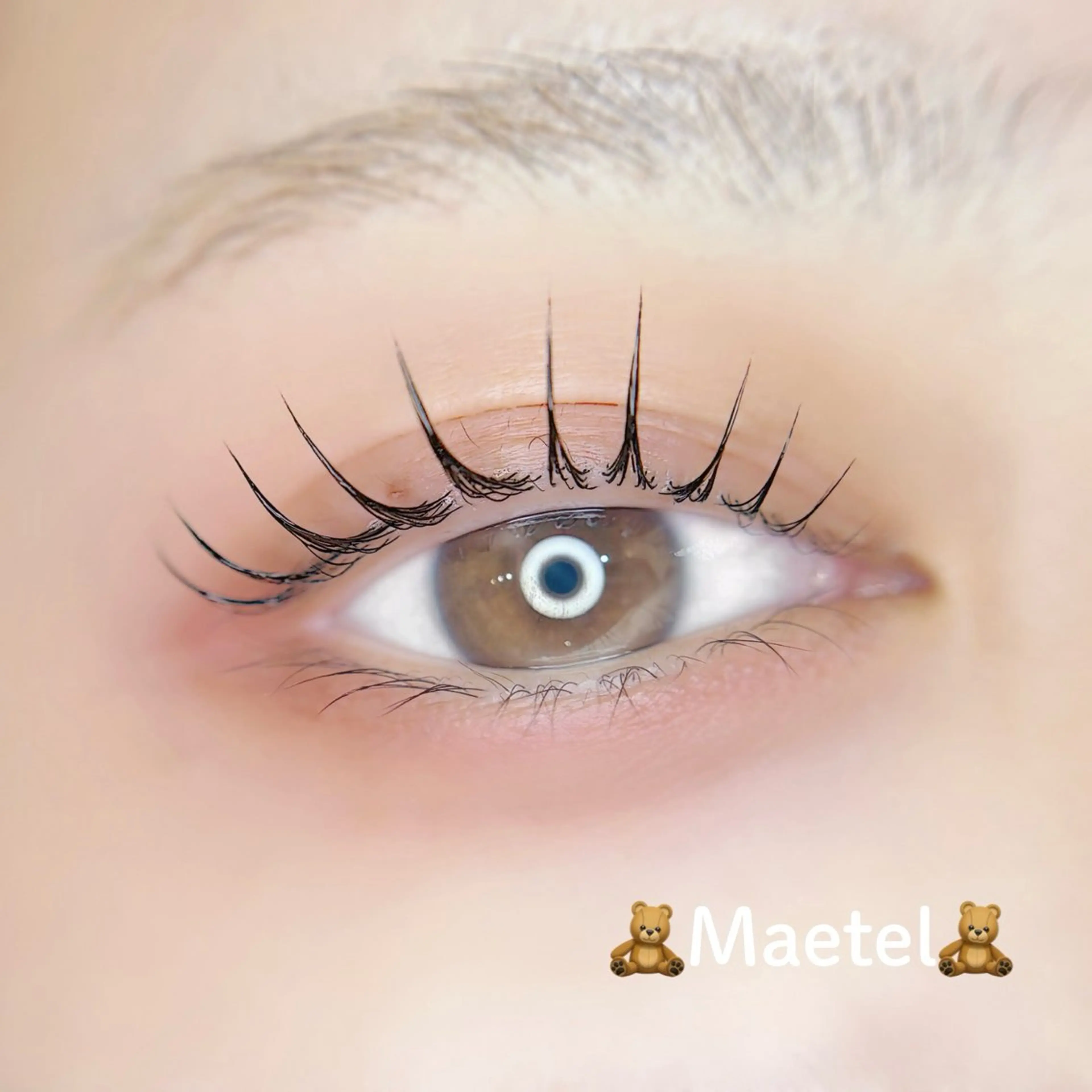 マツエク・マツパ 束感まつげ🐰アカリ /目元分析×似合わせのマツエク・マツパデザイン