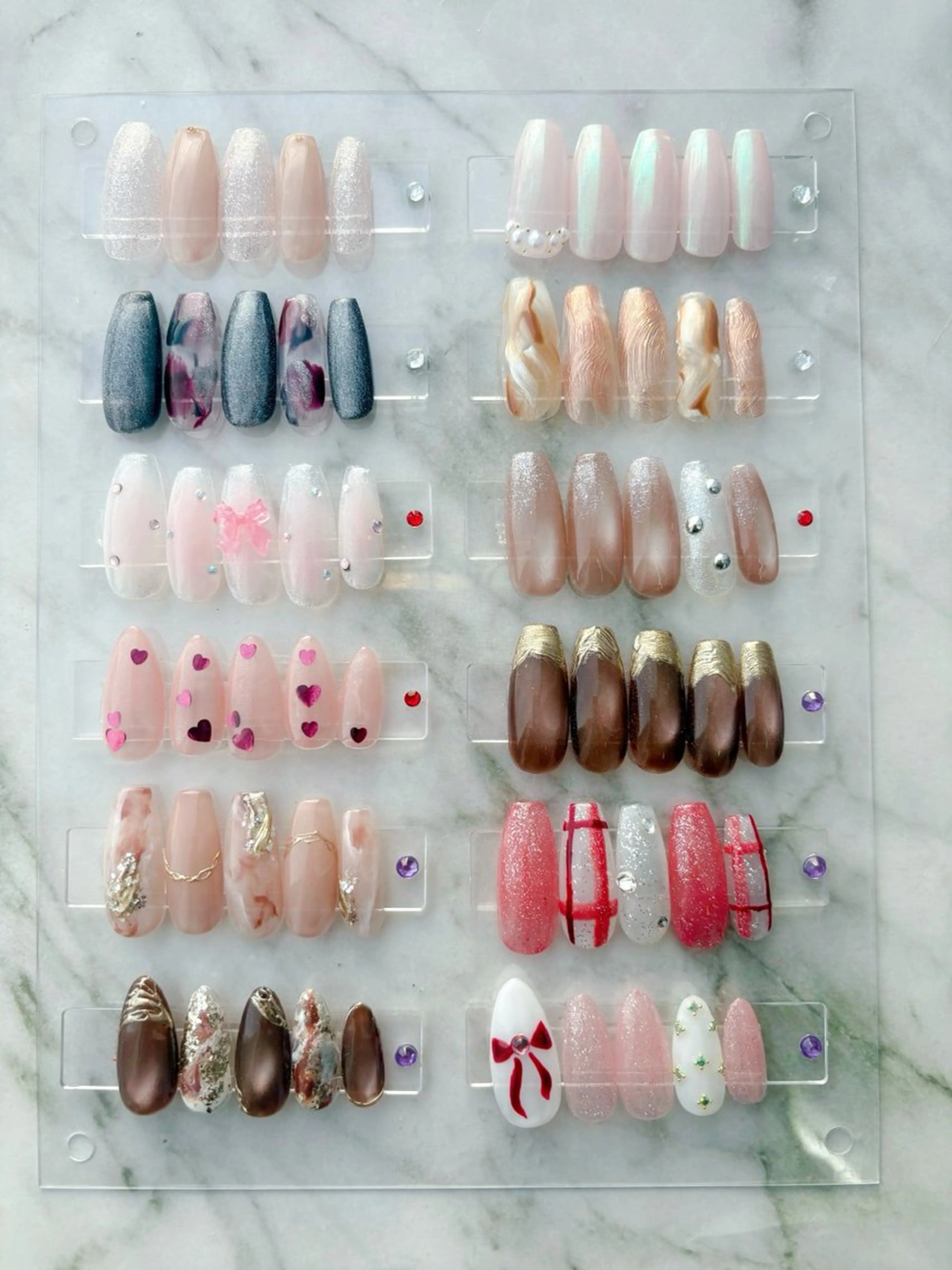 ネイル NailSalon LuireAZUSAのネイルデザイン