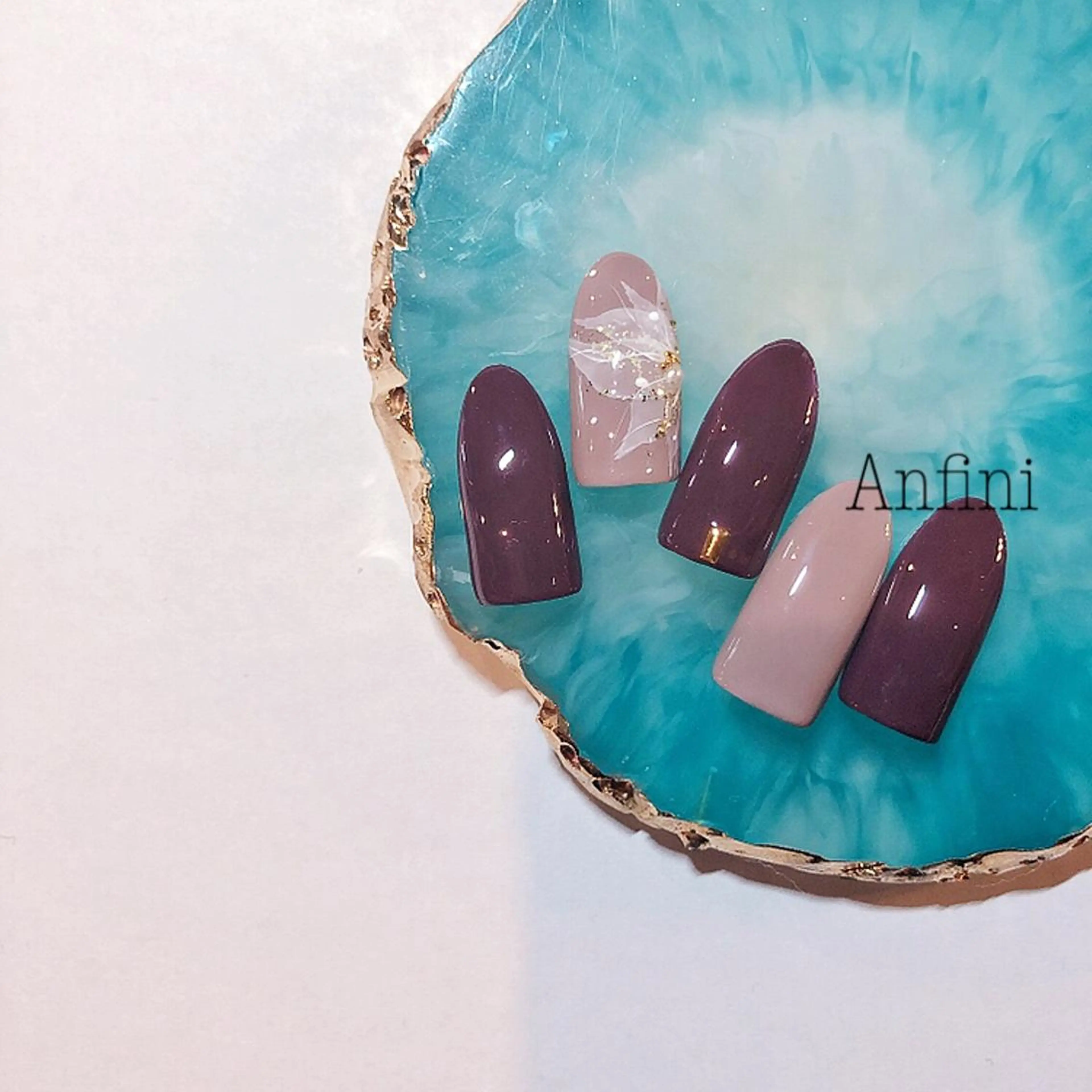 ネイル Anfini アンフィニのマツエク・マツパデザイン