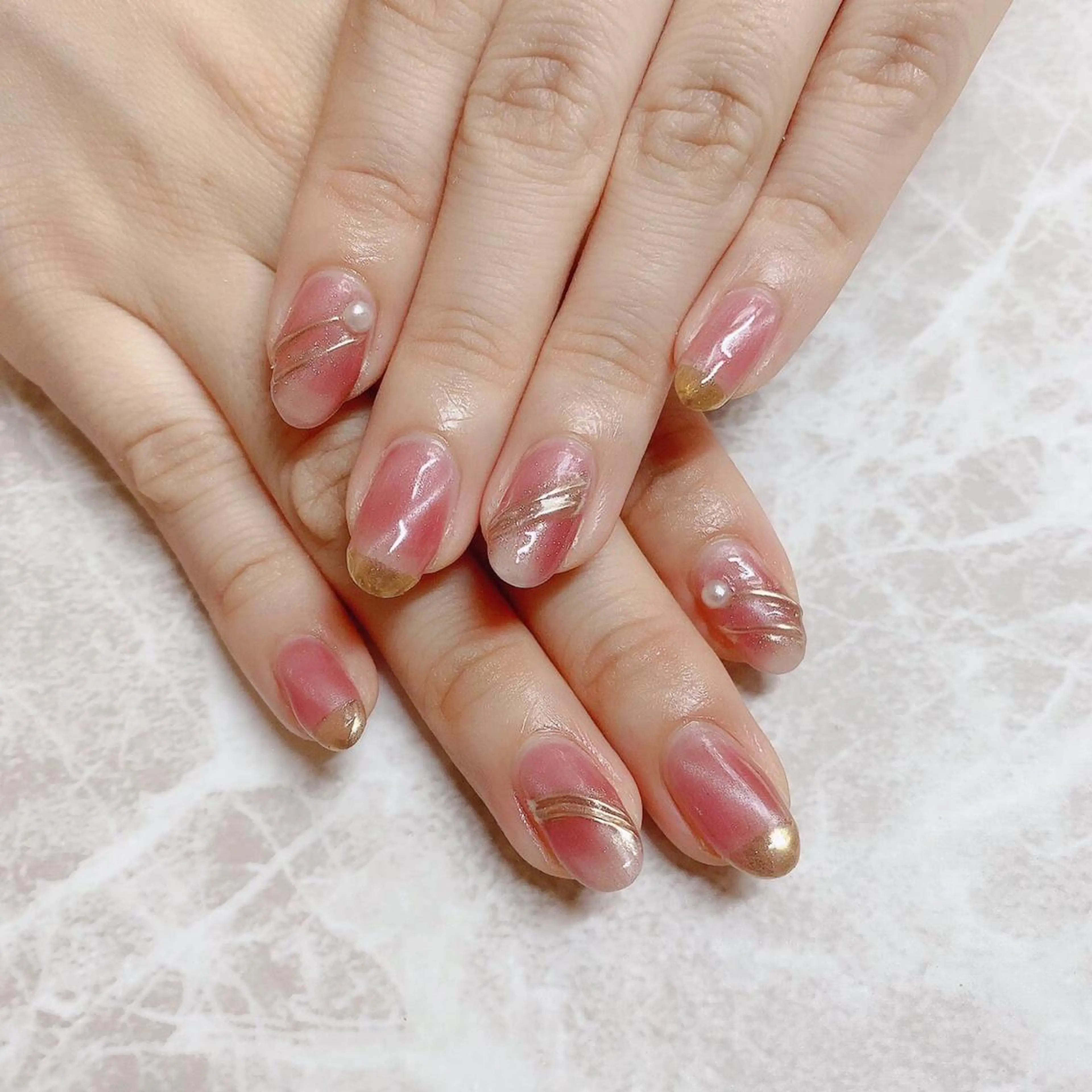 ネイル ハンドネイル マジックミラー所属・マジック ミラーのネイルデザイン