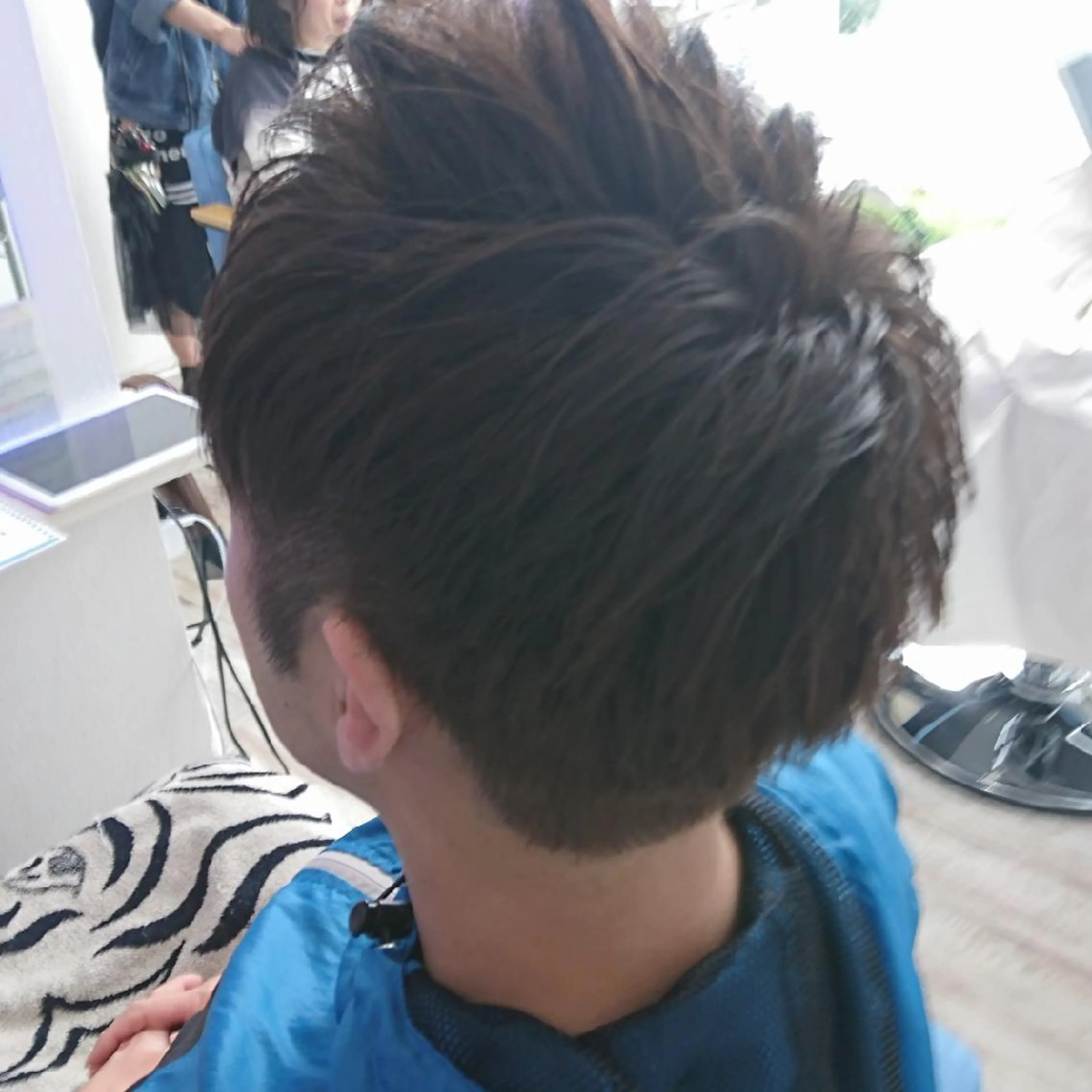 ショート メンズ カラー マッシュ 中嶌 健一のヘアスタイル