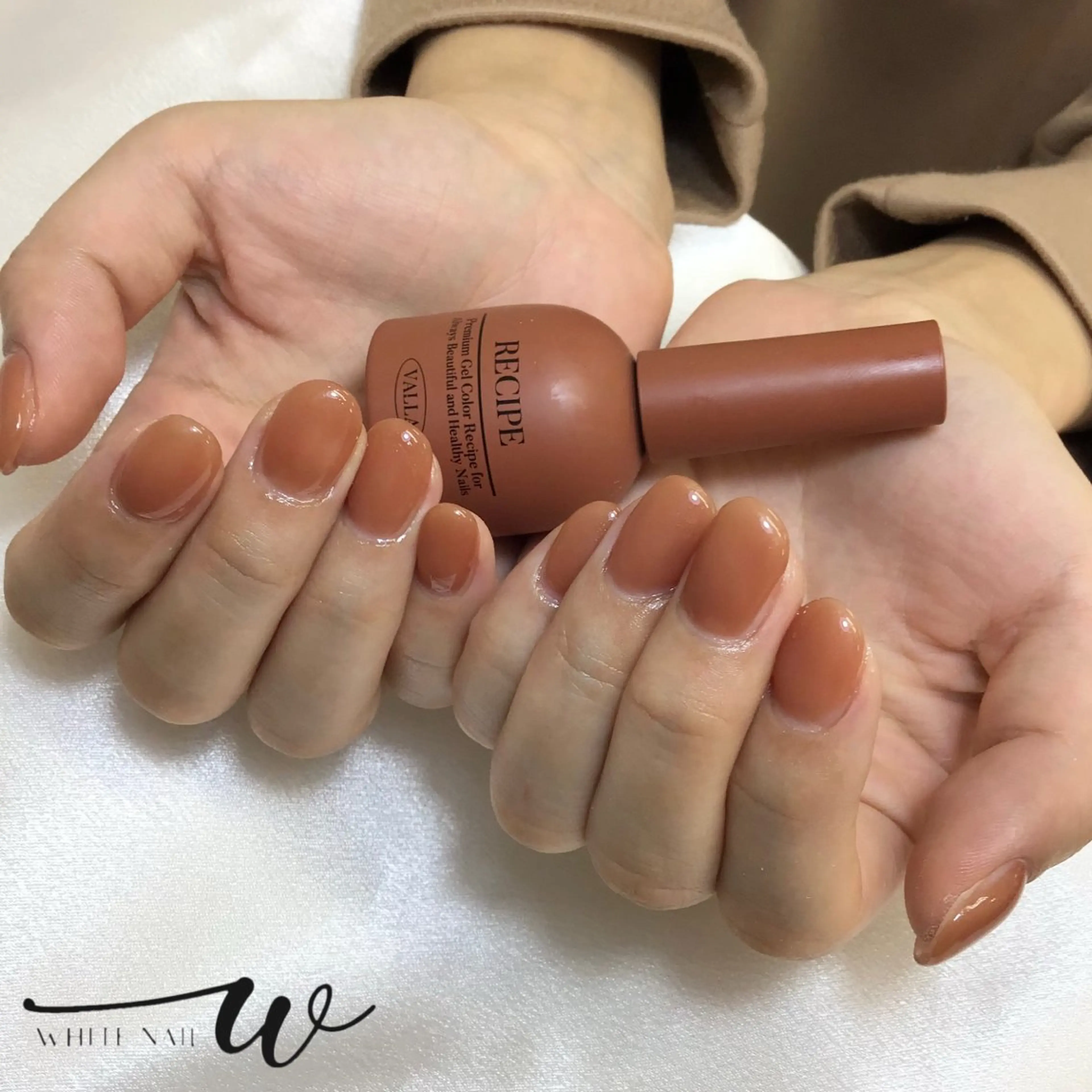 ネイル ワンカラーネイル ハンドネイル WHITENAIL所属・WHITE NAIL yoshida🪞のネイルデザイン