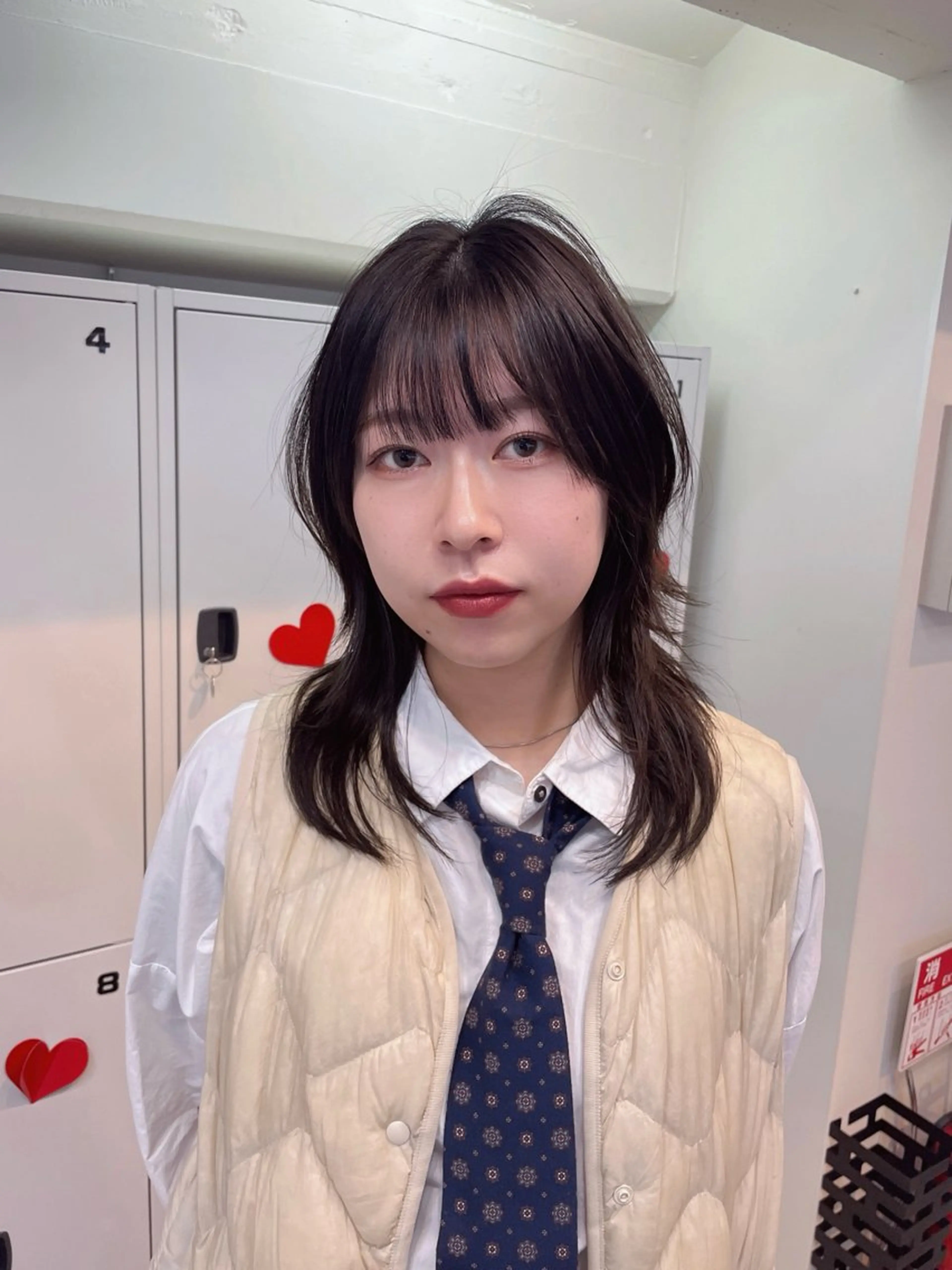 ミディアム カラー ブラウンカラー パープルカラー パープルブラウン ハッシュカット カット ヘアカラー yu-kaハッシュ カット/韓国レイヤーのヘアスタイル