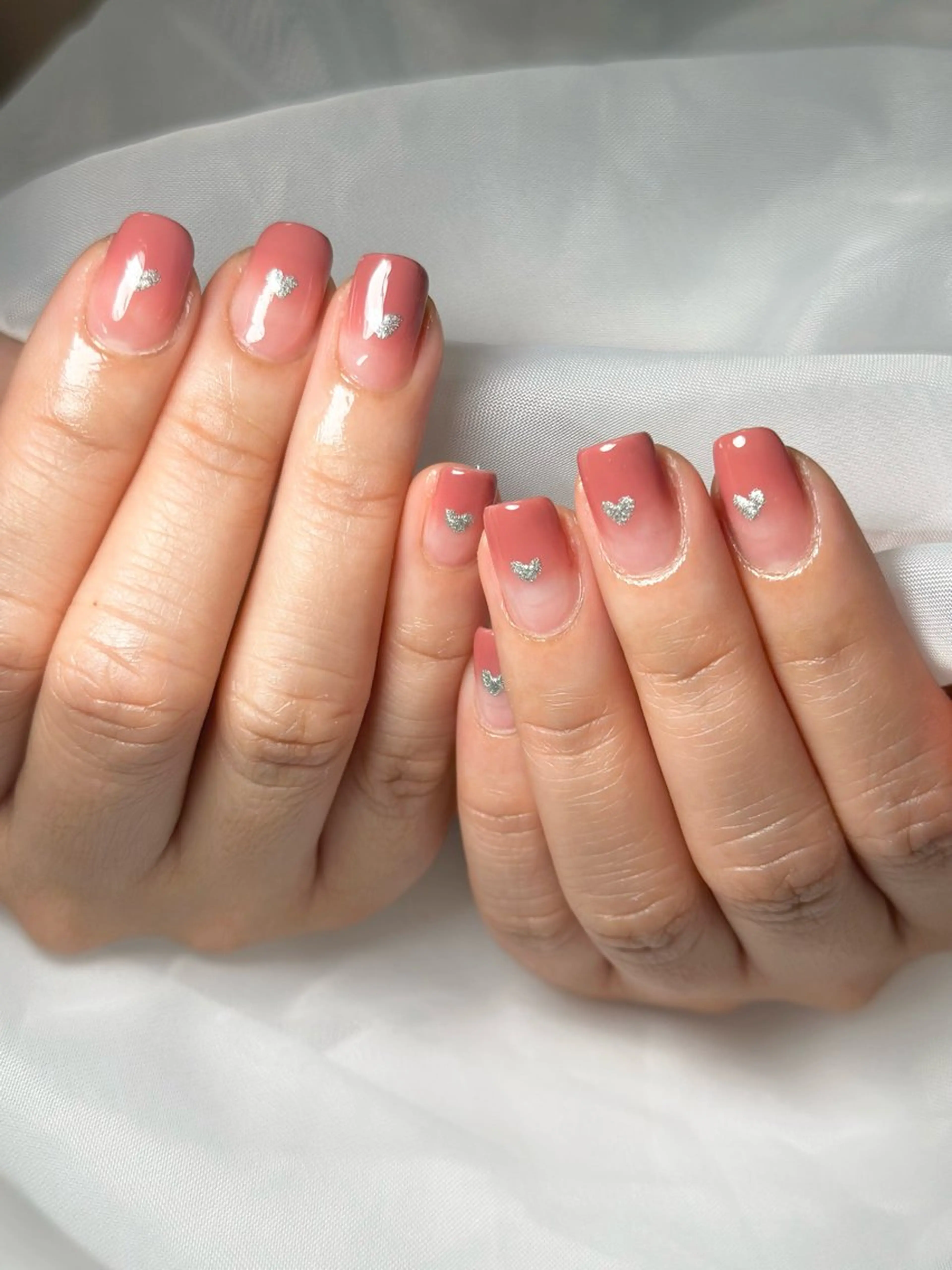 ネイル グラデーション ハート 韓国ネイル bibiwoo Ayakoのネイルデザイン