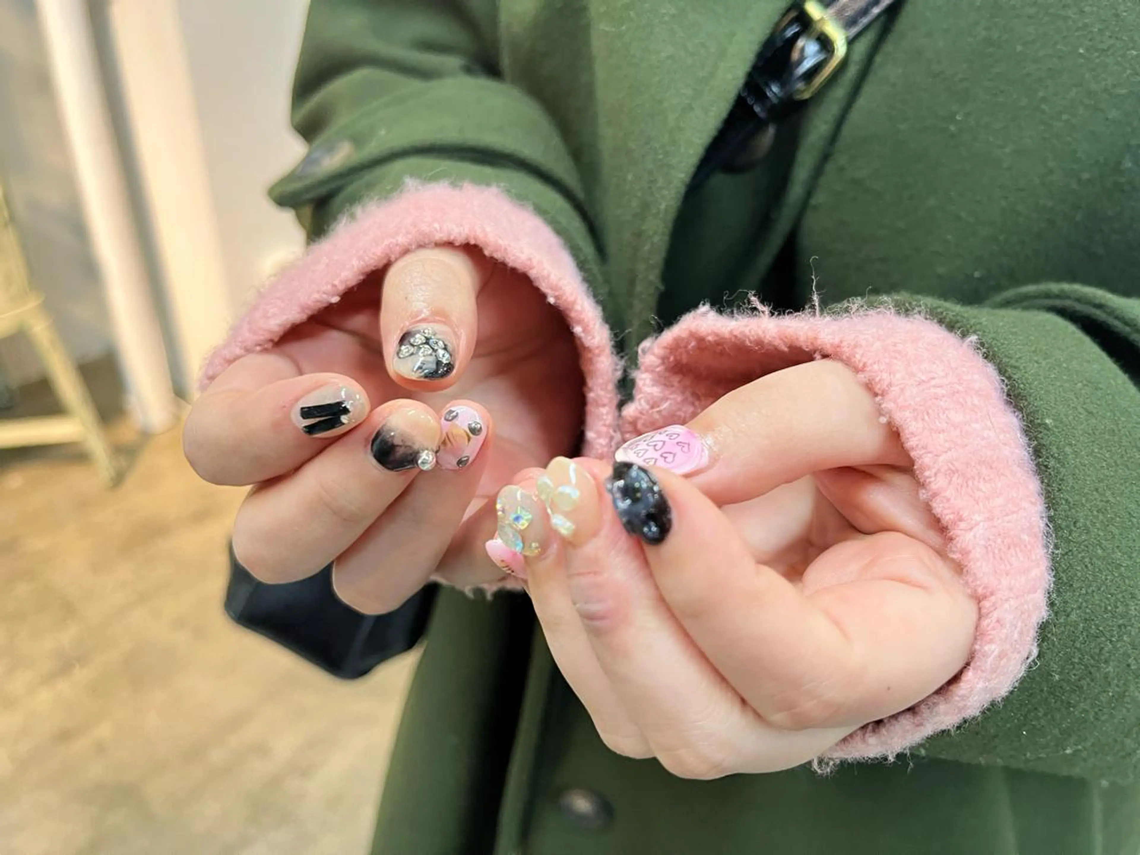 【 オフあり 】3時間アートし放題　♡ 持ち込みOK⌇ミニモ限定価格の写真