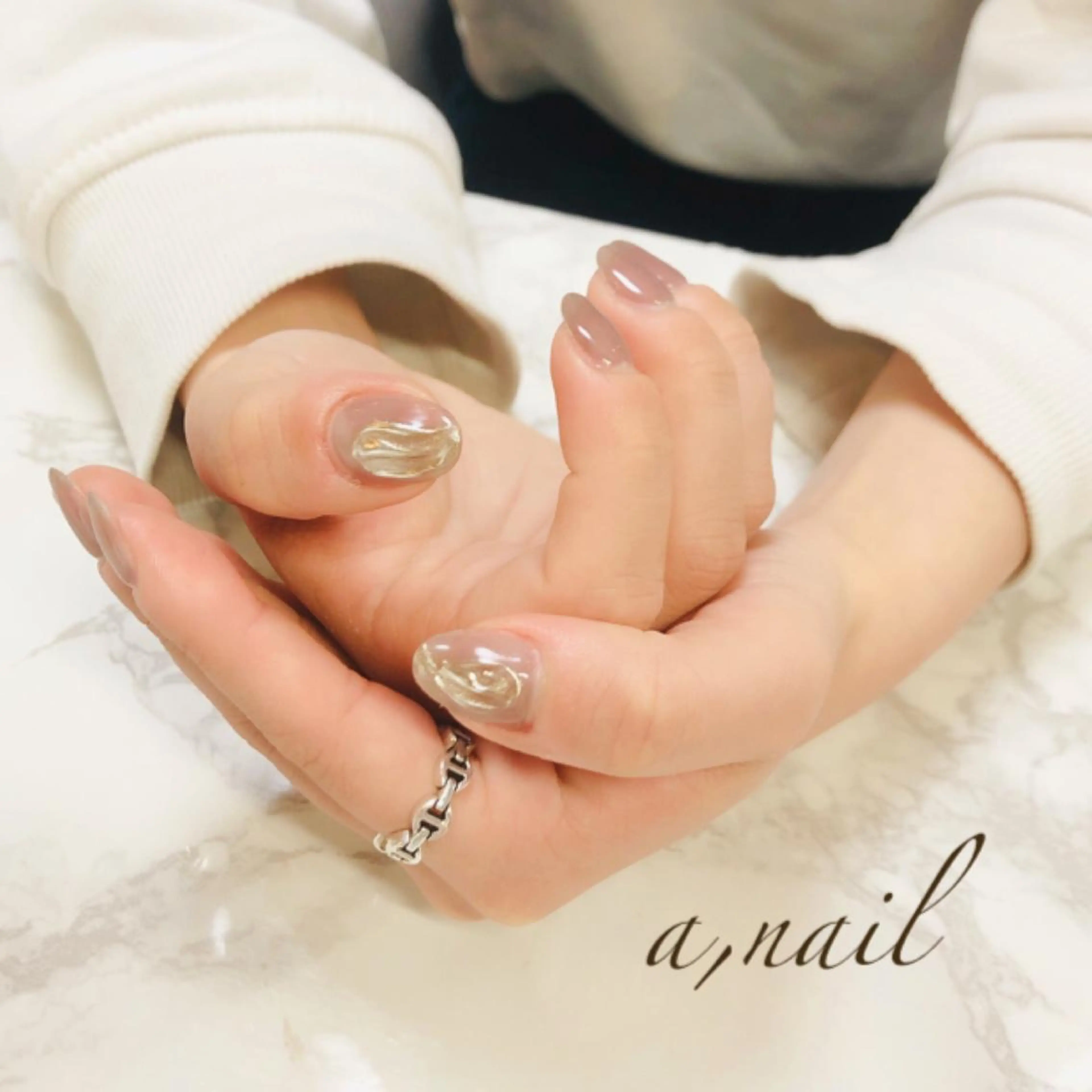 ネイル フットネイル ジェルネイル グラデーション ラメ(グリッター) ラメグラデーション ハンドネイル ネイルサロン エーネイルのネイルデザイン