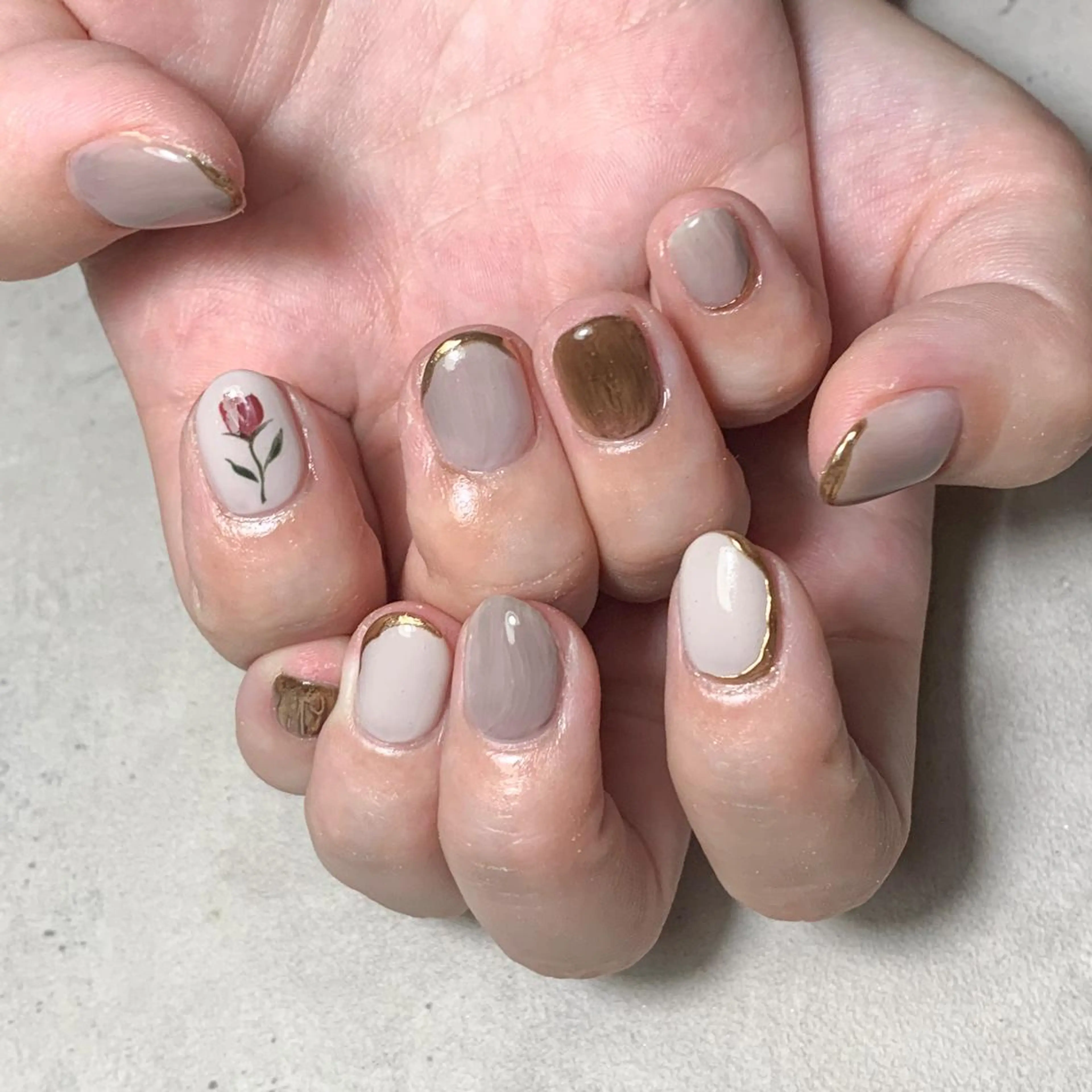 ネイル atelier　FIORITURA所属・FIORITURA aiのネイルデザイン