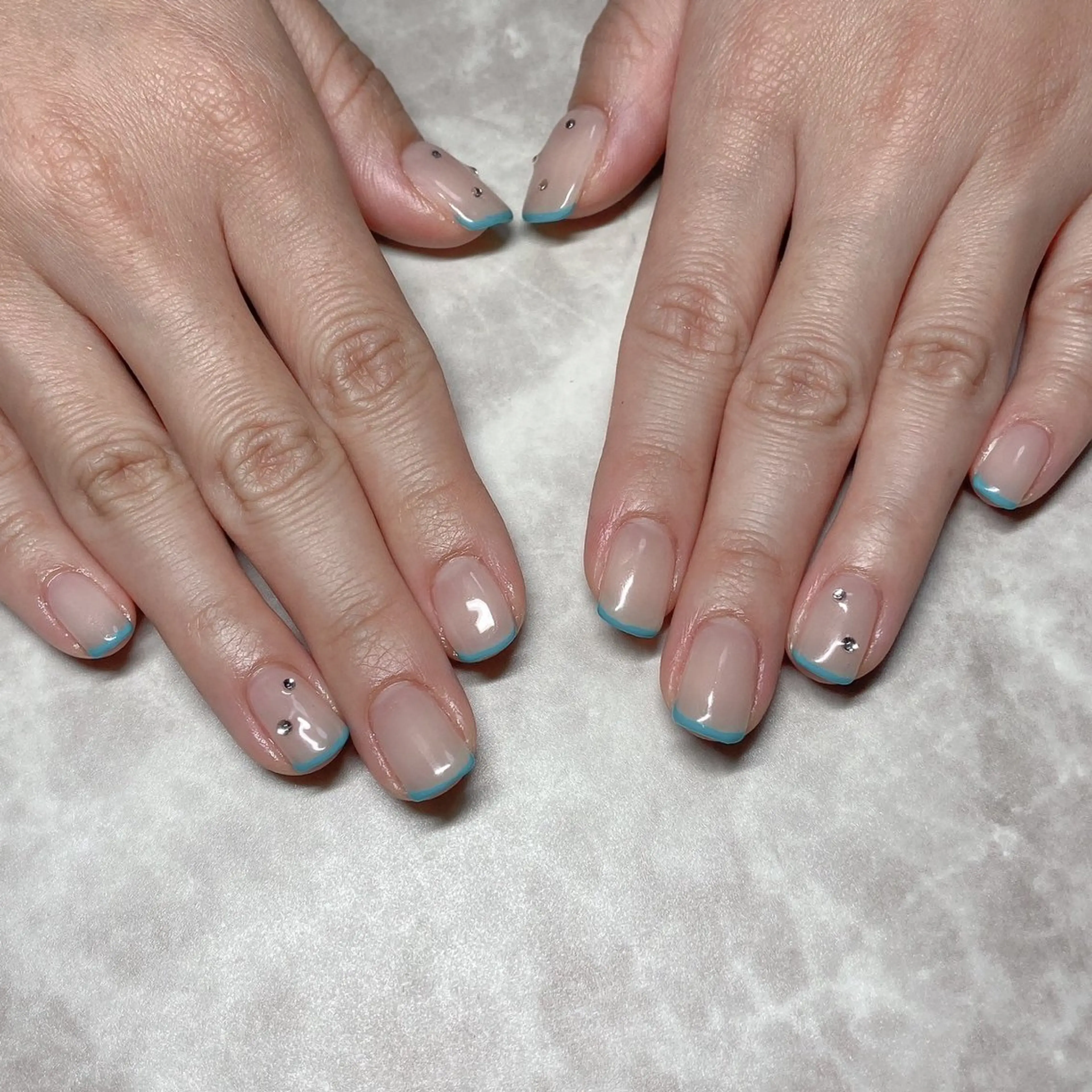 【Hand】こなれネイル◎スキニーフレンチの写真