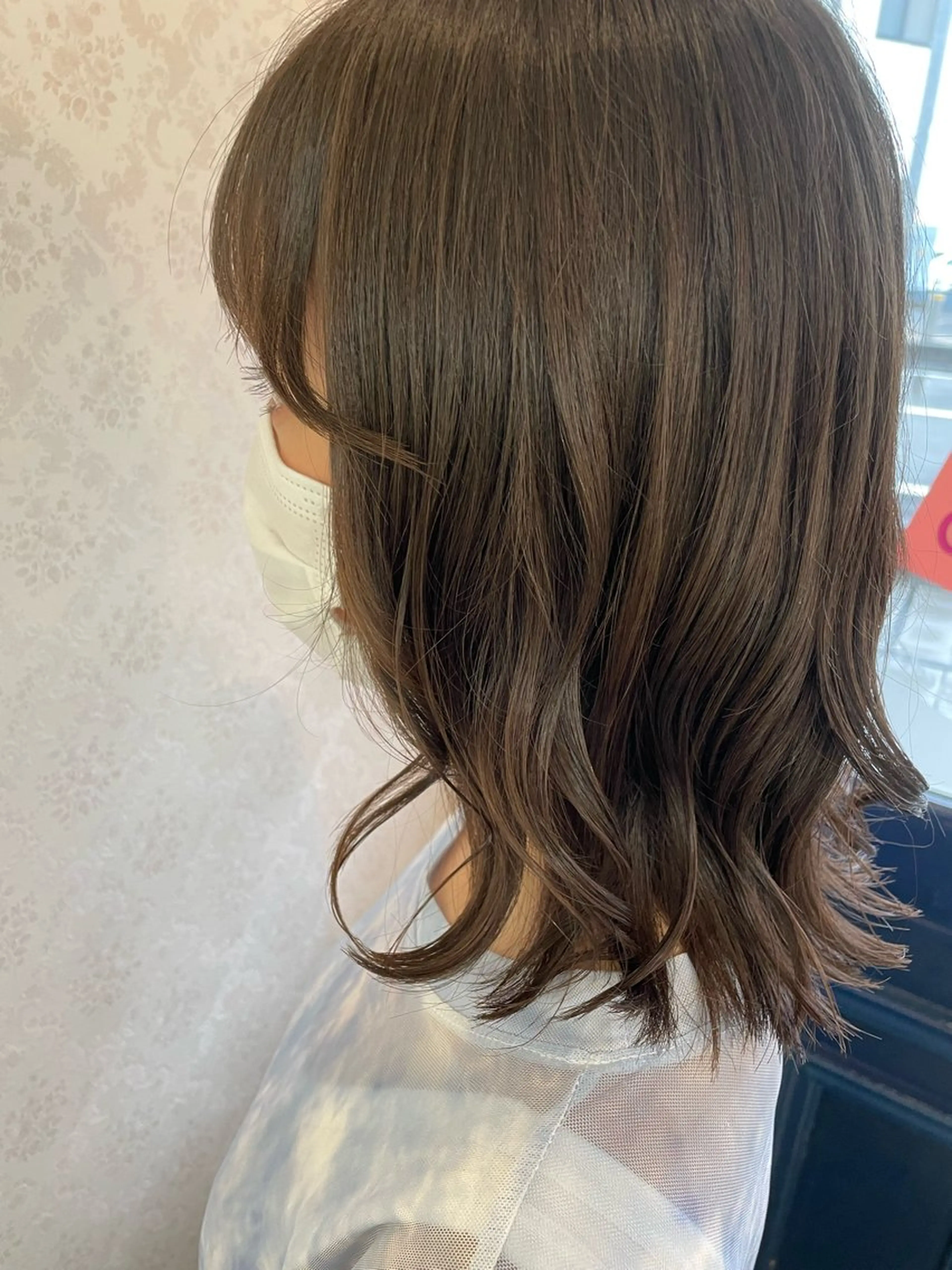 ミディアム ヒヨシ ルナのヘアスタイル
